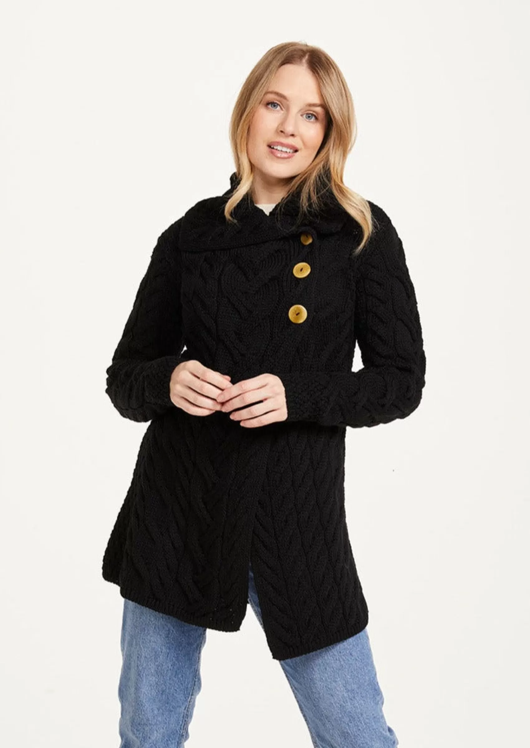 Aran Sweaters | Aran Cardigans^Aran Woollen Mills Aran 3 Buttoned Longline Cardigan | Black