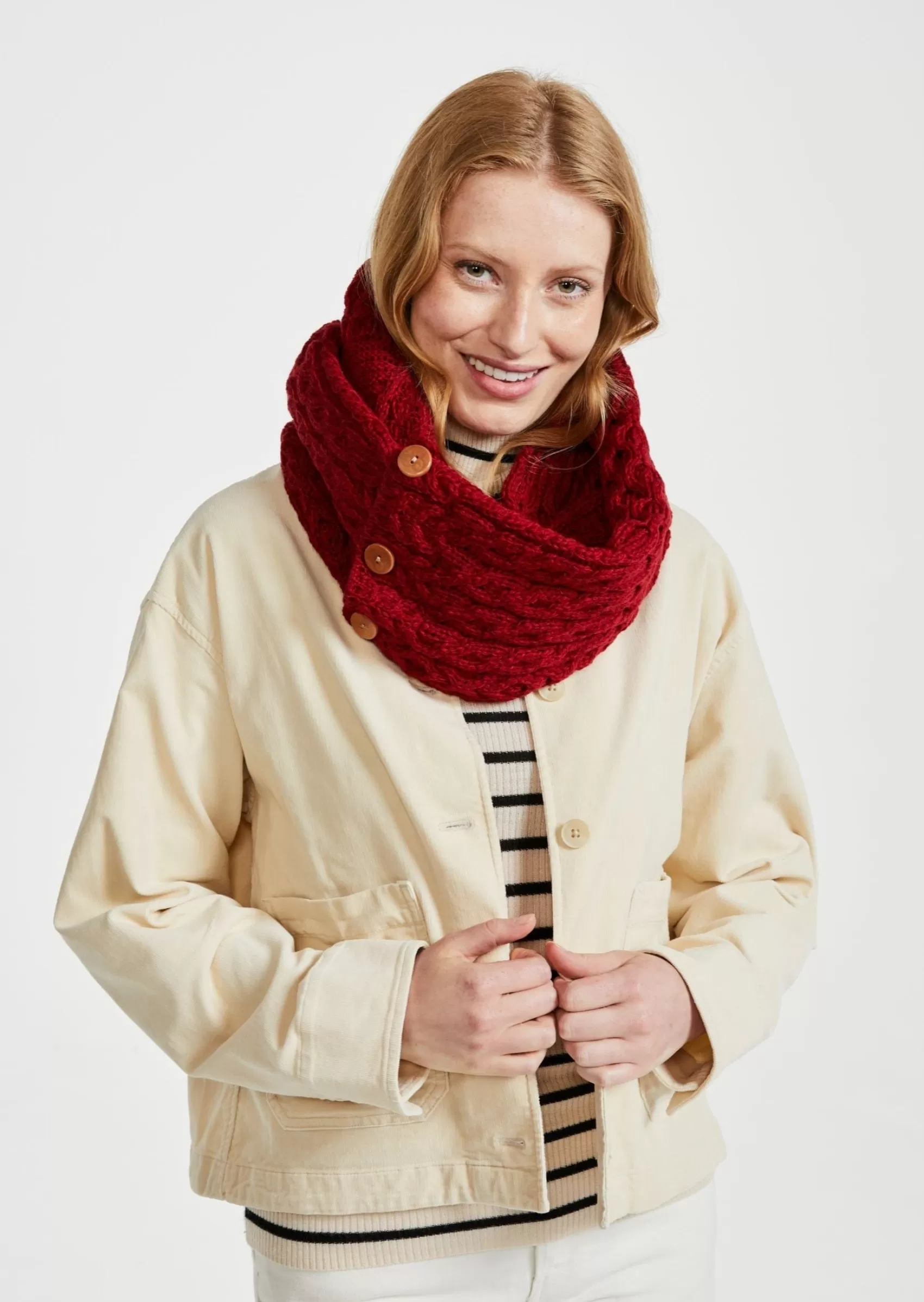 Scarves^Aran Woollen Mills Aran Buttoned Snood | Red