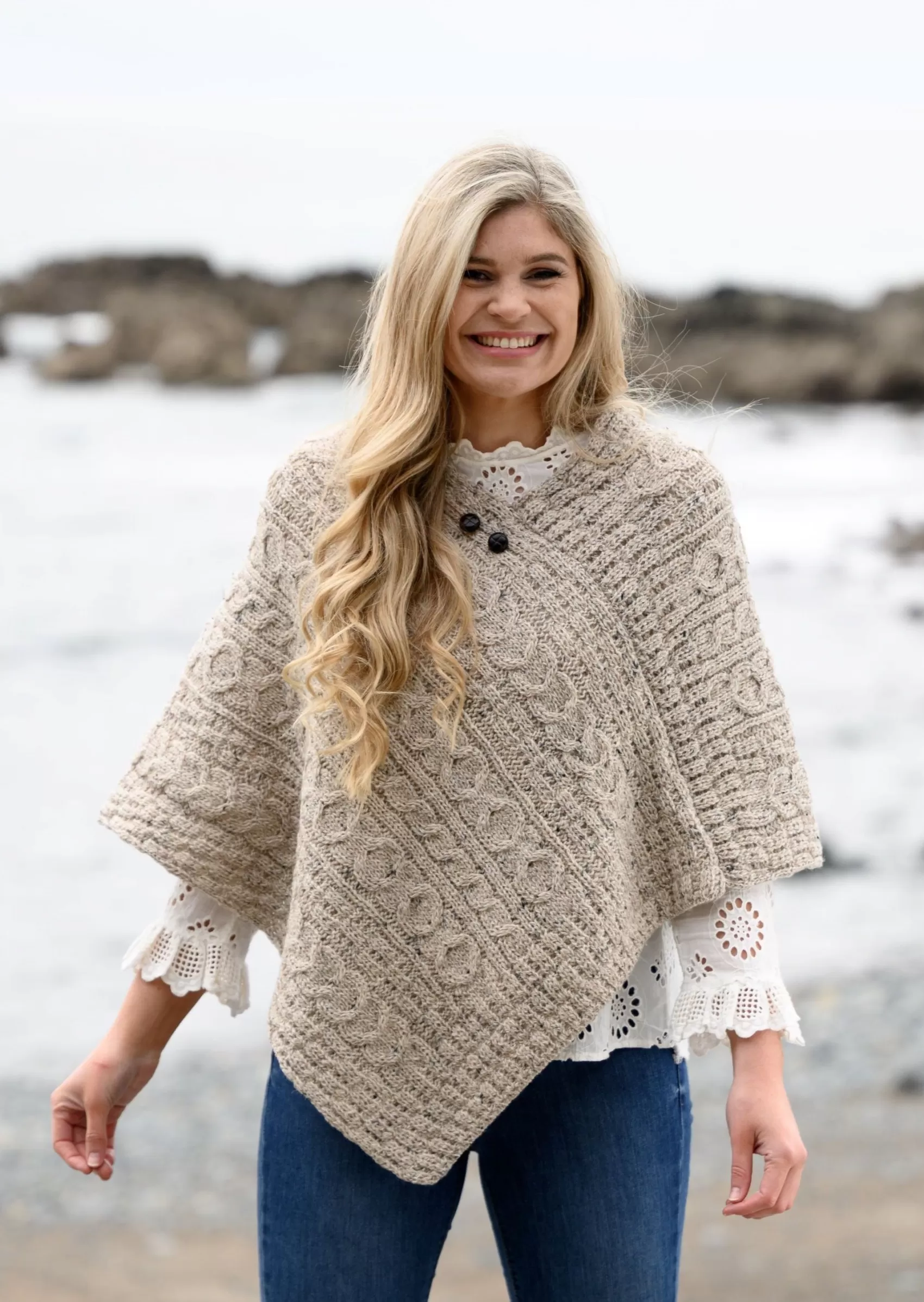 Aran Sweaters^Aran Woollen Mills Aran Cable Knit Poncho | Oatmeal