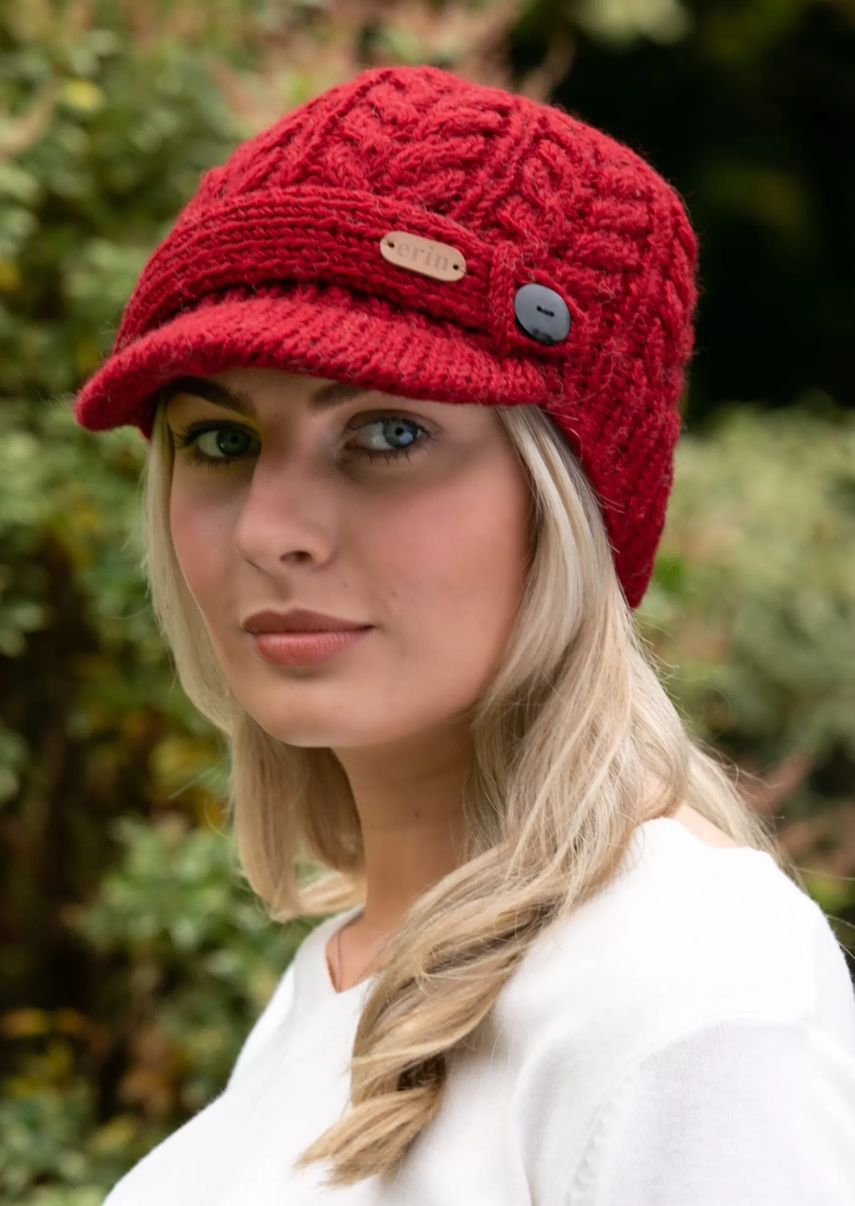 Hats & Caps^Erin Knitwear Aran Cable Peak Hat | Red