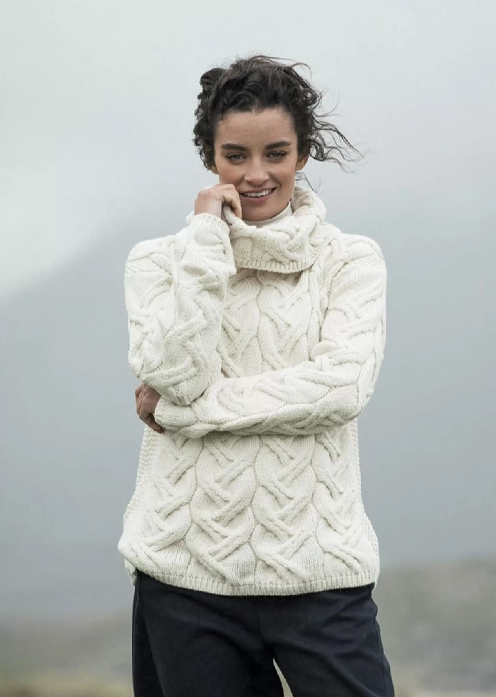 Aran Sweaters^Aran Woollen Mills Aran Cowl Neck Chunky Sweater | Natural