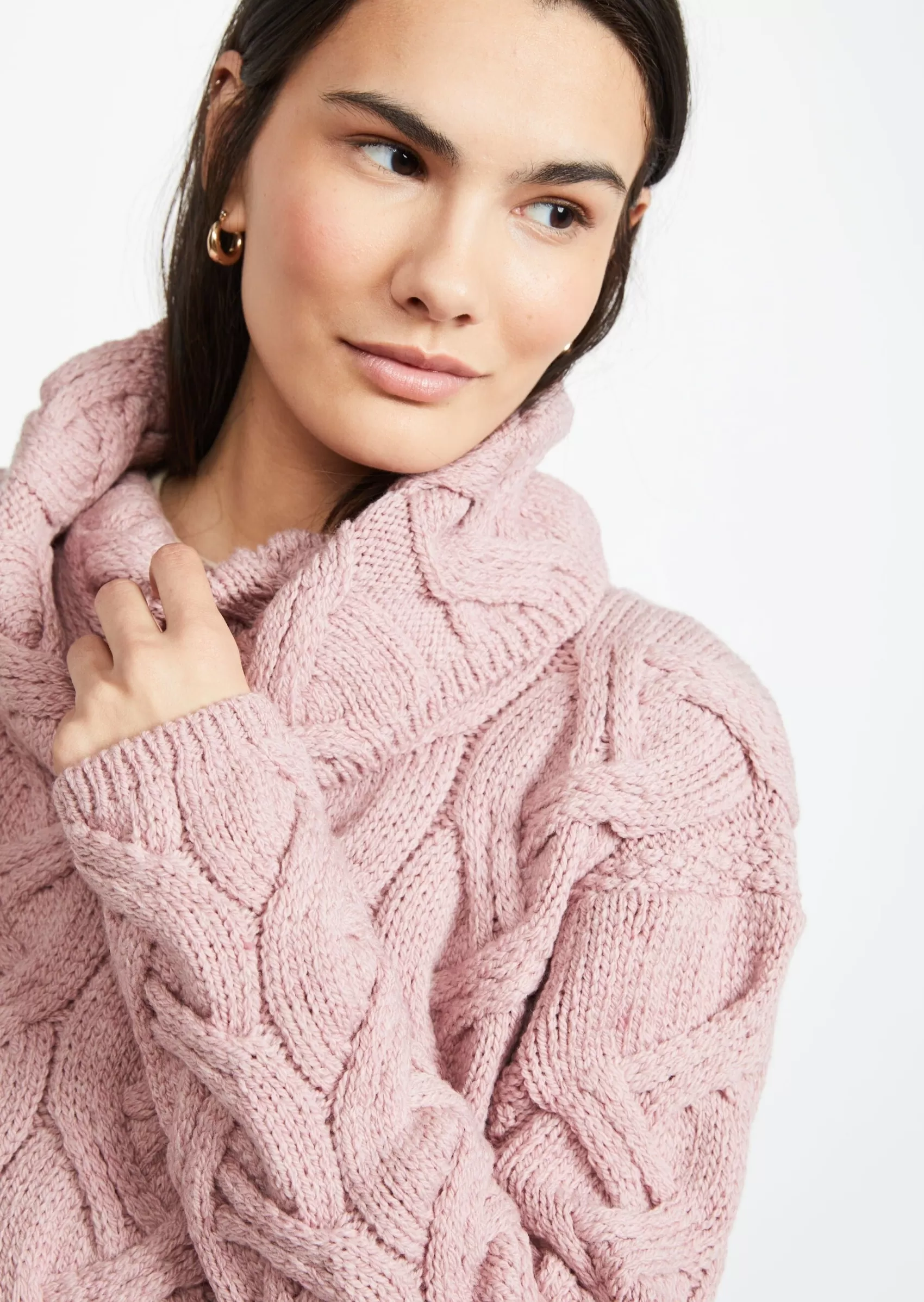 Aran Sweaters^Aran Woollen Mills Aran Cowl Neck Chunky Sweater | Pink