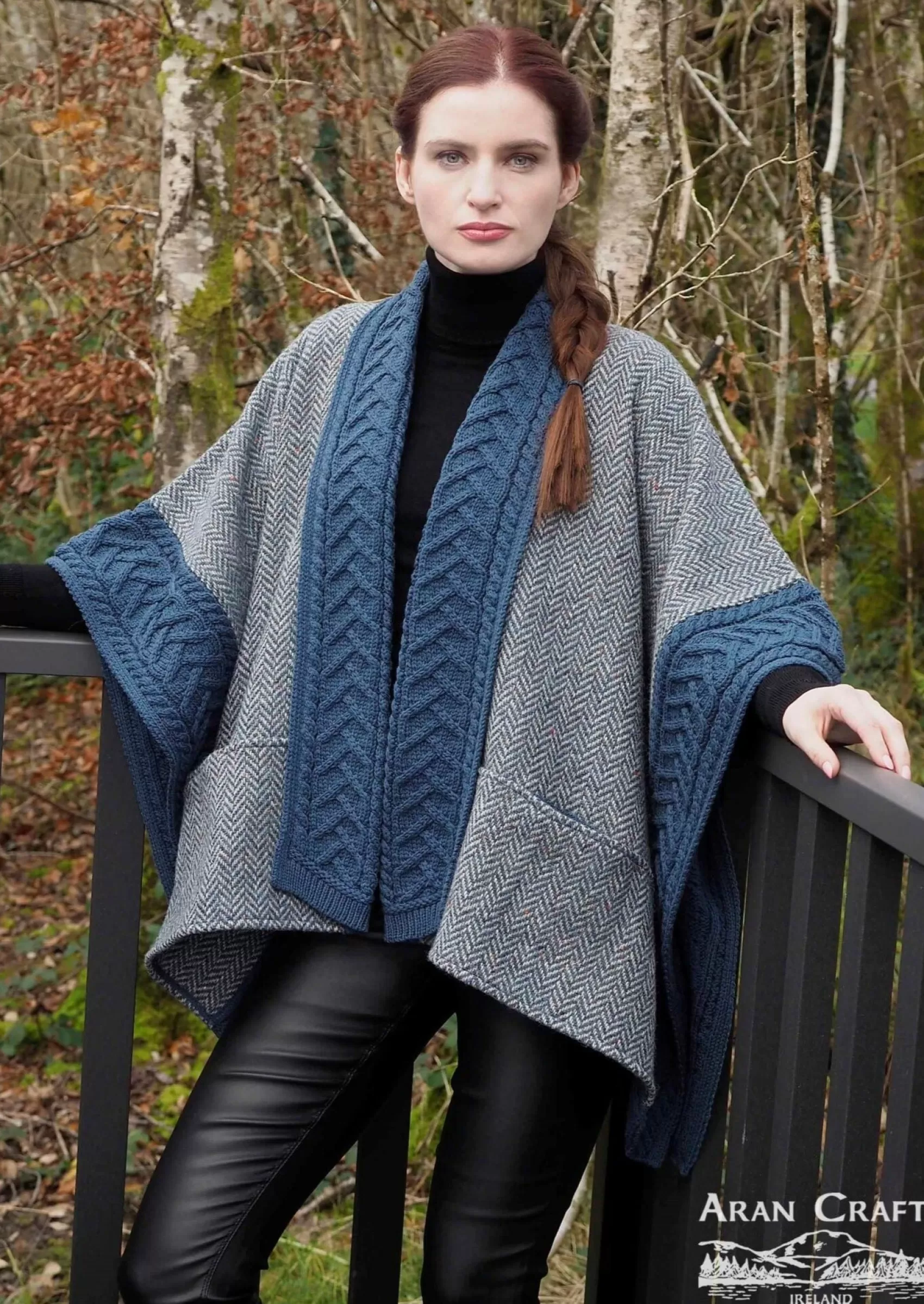 Ponchos / Capes / Shawls^Aran Crafts Ashbourne Tweed Cape | Blue