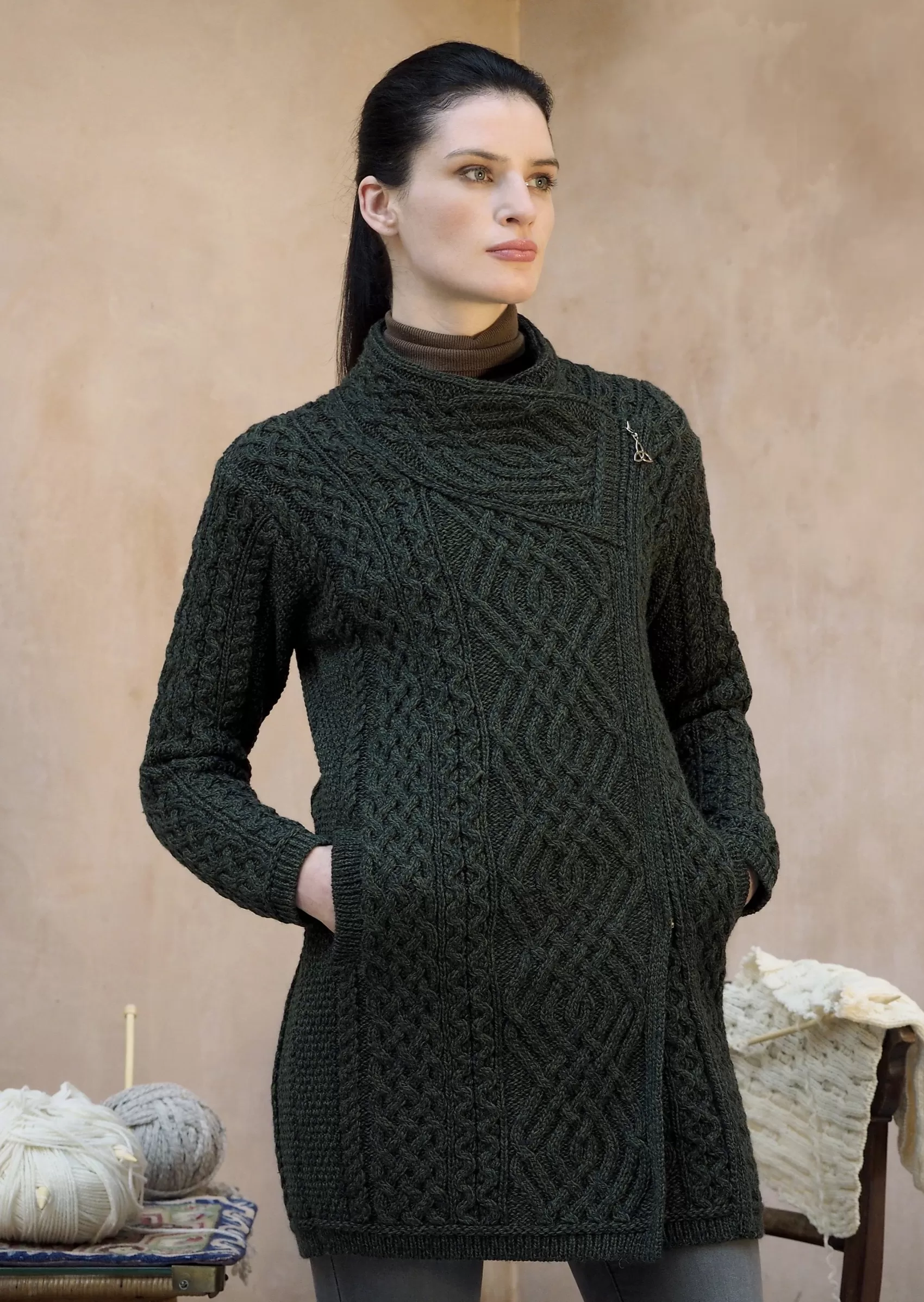 Aran Sweaters | Aran Cardigans^Aran Crafts Cable Knit Side Zip Coat | Green