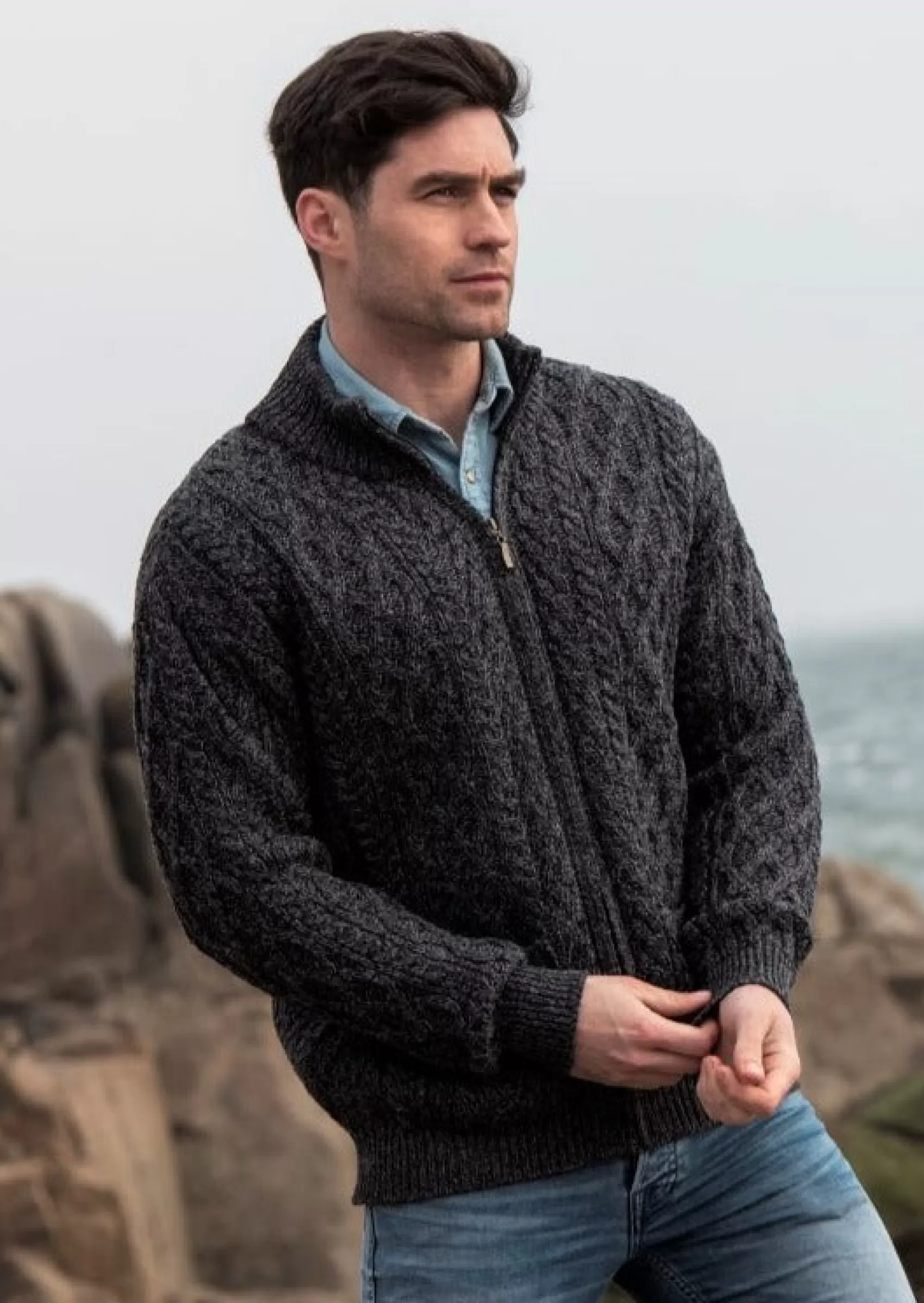 Aran Sweaters^Aran Crafts Dingle Zipper Sweater | Charcoal