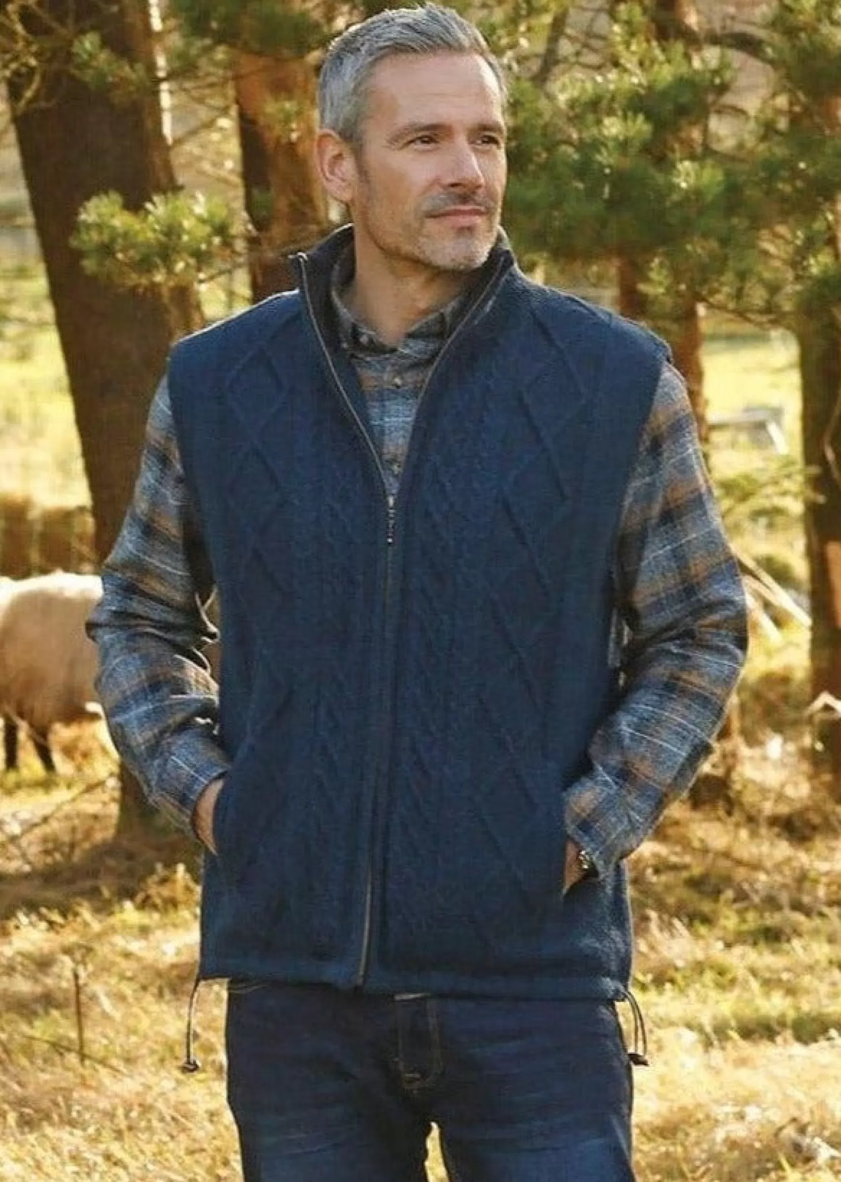 Aran Sweaters^Aran Woollen Mills Aran Full Zip Fleece Gilet | Blue