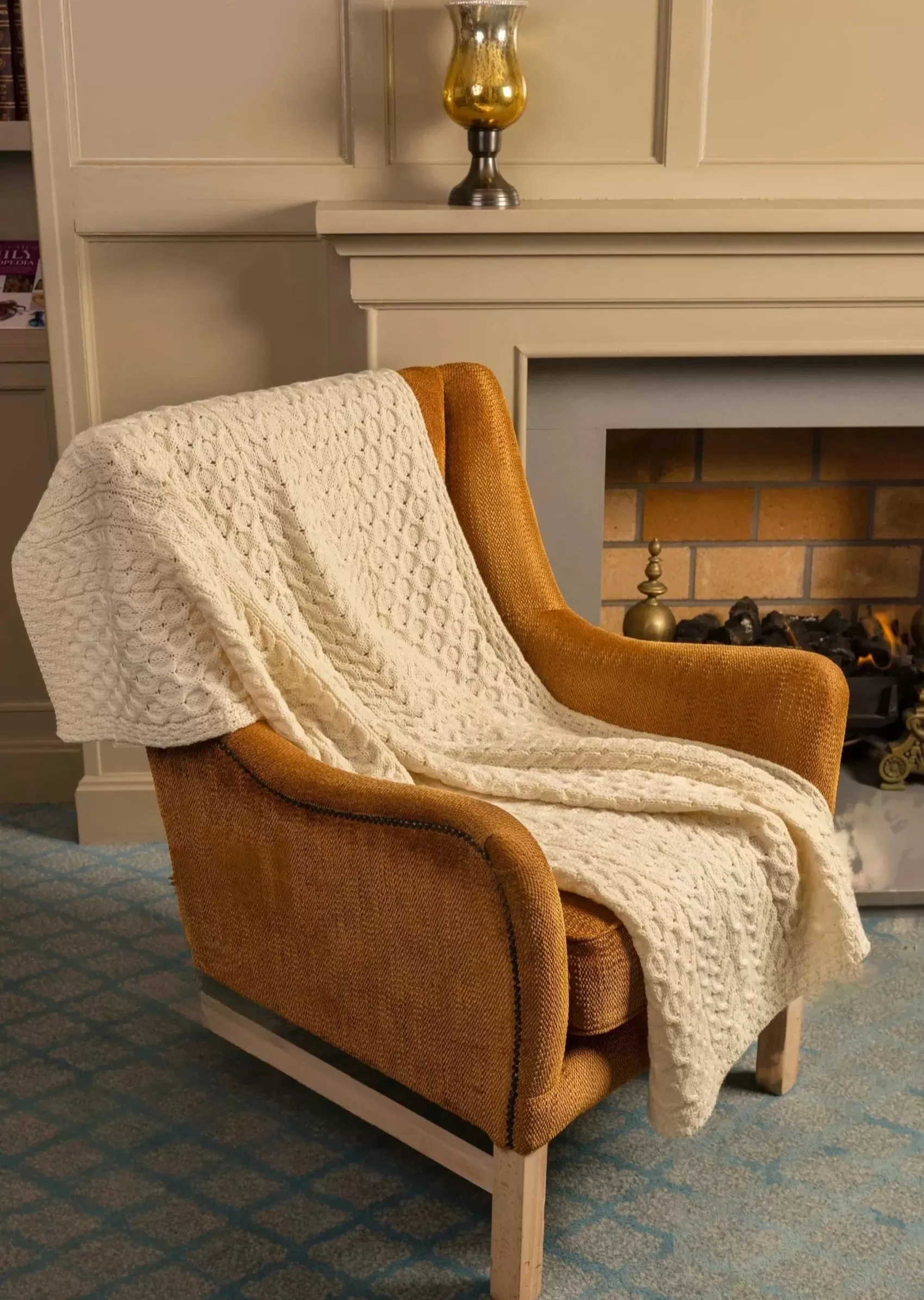 Blankets & Throws | Wool Blankets^Aran Woollen Mills Aran Honeycomb Pure Wool Throw