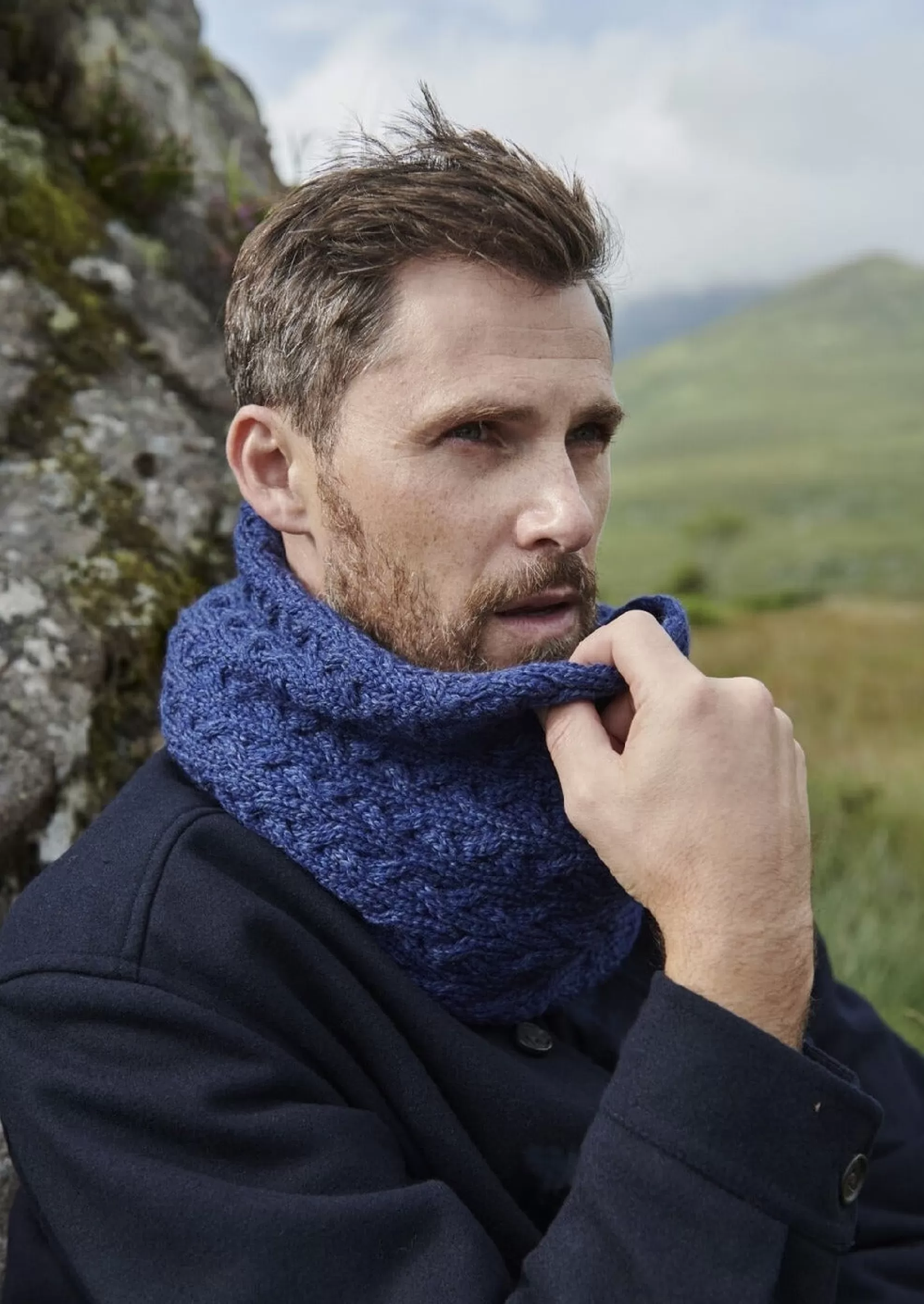 Scarves^Aran Woollen Mills Aran Infinity Cable Scarf | Blue