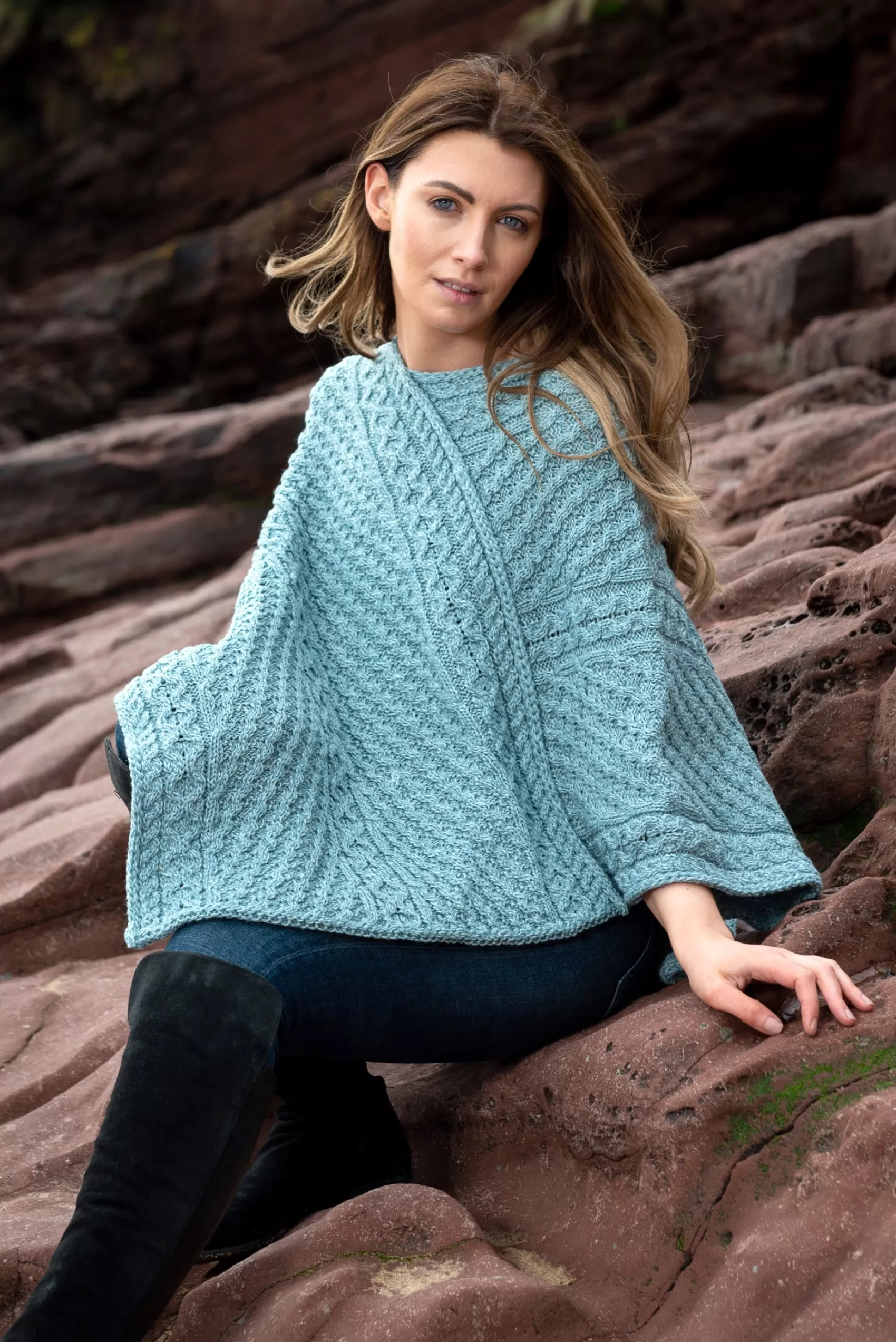 Aran Sweaters | Ponchos / Capes / Shawls^Original Aran Company Aran Merino Wool V Poncho | Aqua