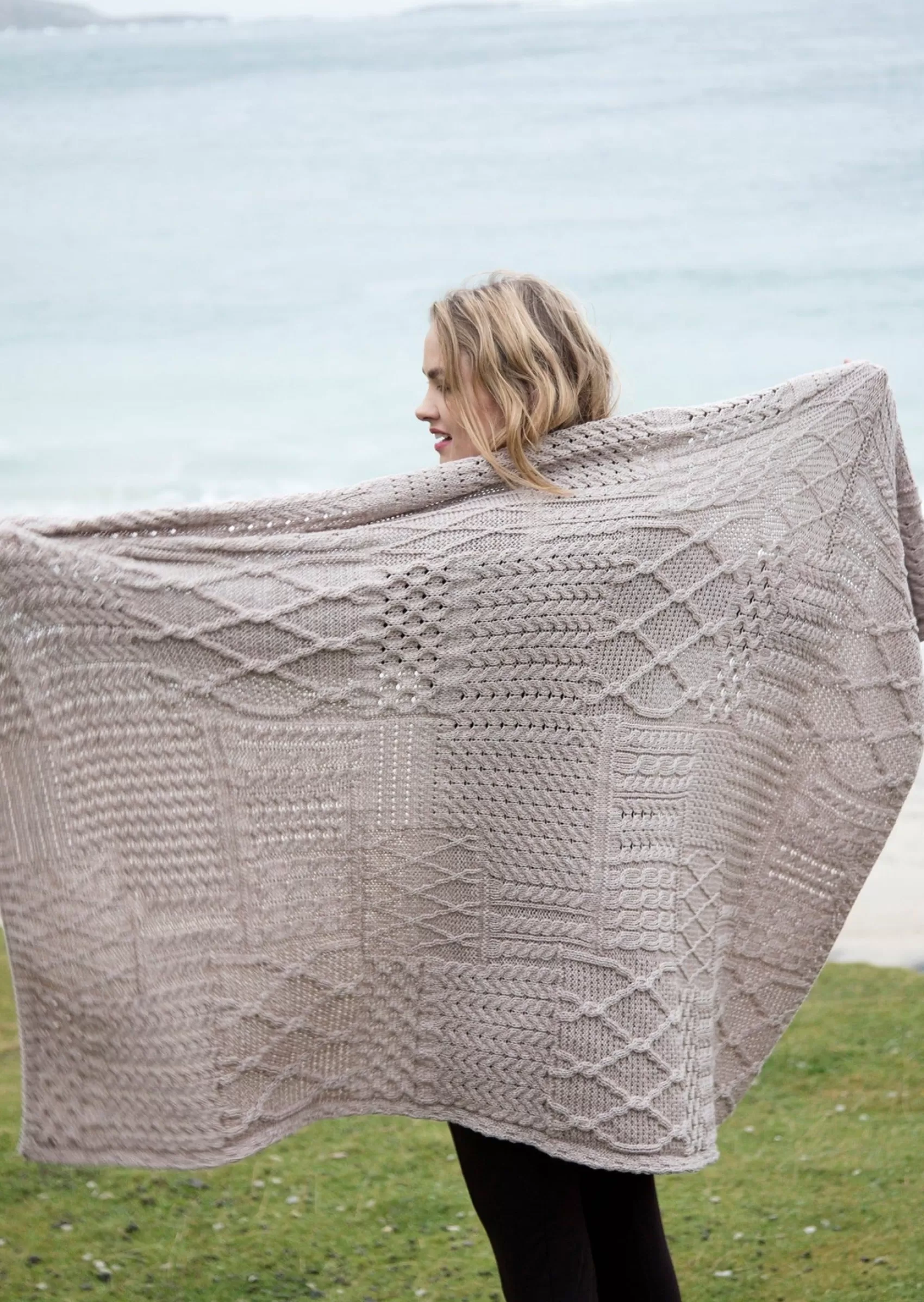 Blankets & Throws | Wool Blankets^Aran Woollen Mills Aran Patchwork Blanket | Oatmeal