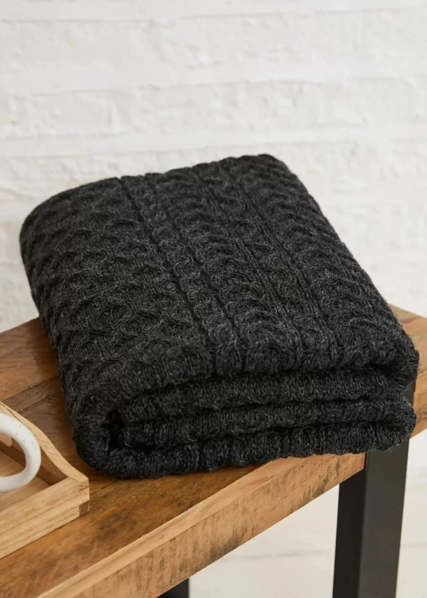 Blankets & Throws | Wool Blankets^Aran Woollen Mills Aran Pure Wool Throw | Charcoal