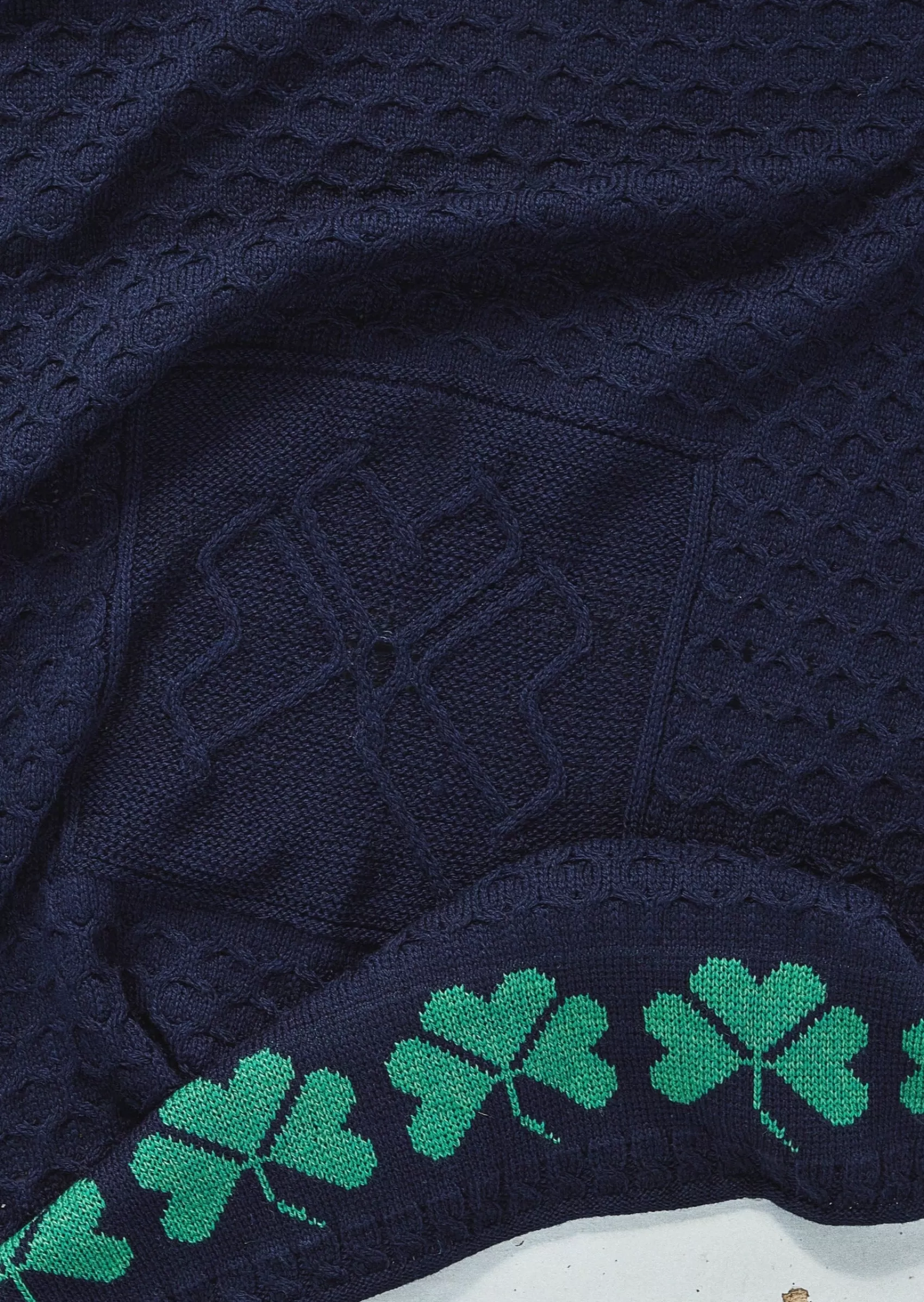 Blankets & Throws | Wool Blankets^Aran Woollen Mills Aran Shamrock Blanket | Navy