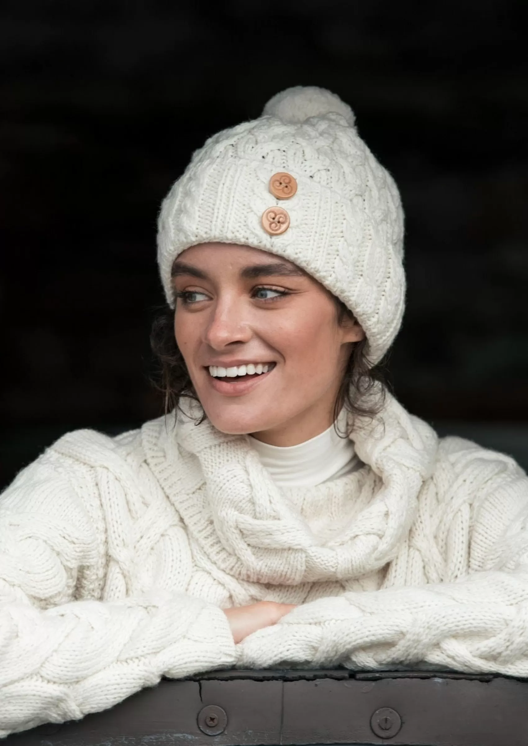 Hats & Caps^Aran Woollen Mills Aran Supersoft Merino Button Hat | Natural