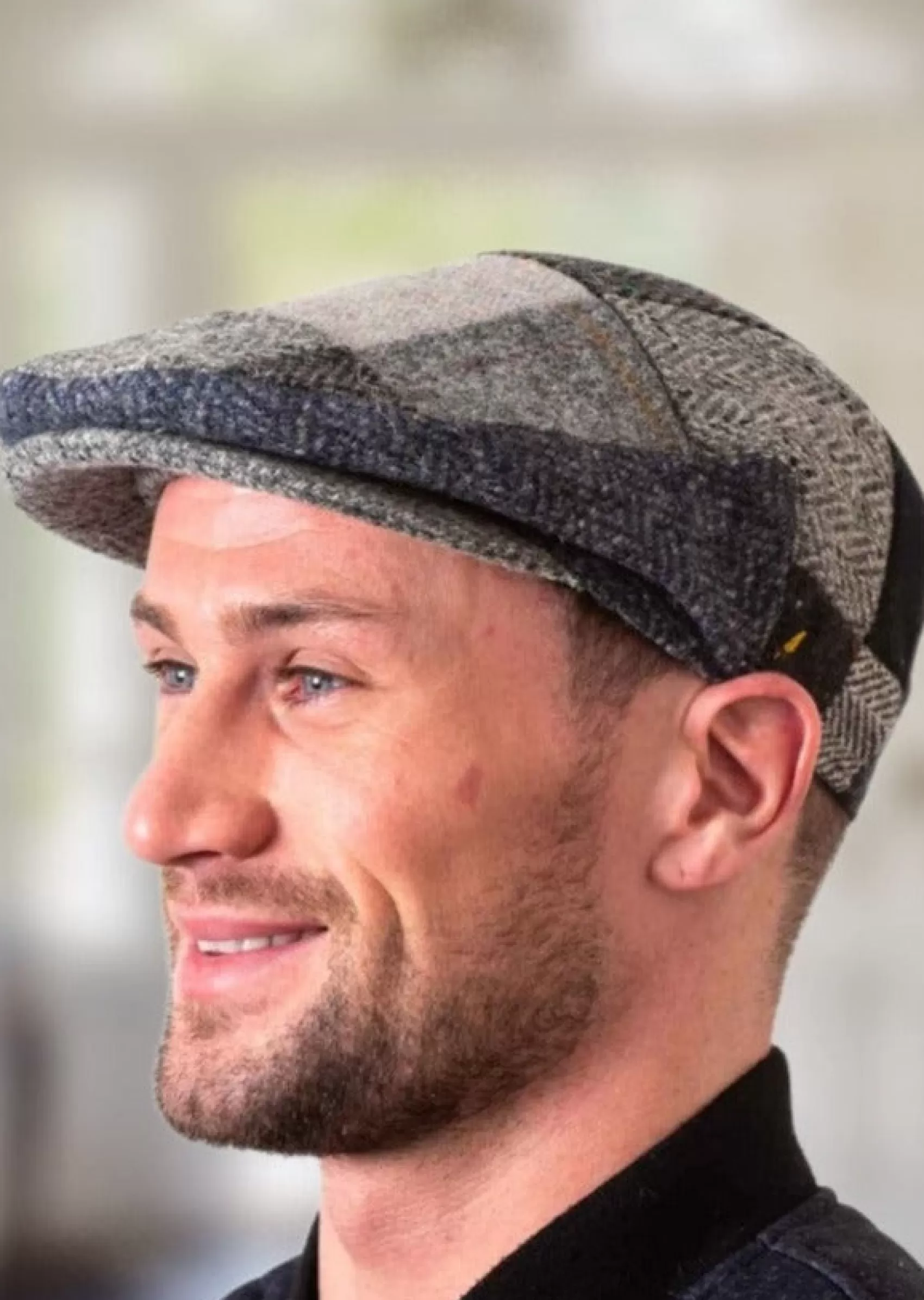 Traditional Hats^Hatman of Ireland Donegal Tweed Cap | Gray Patch