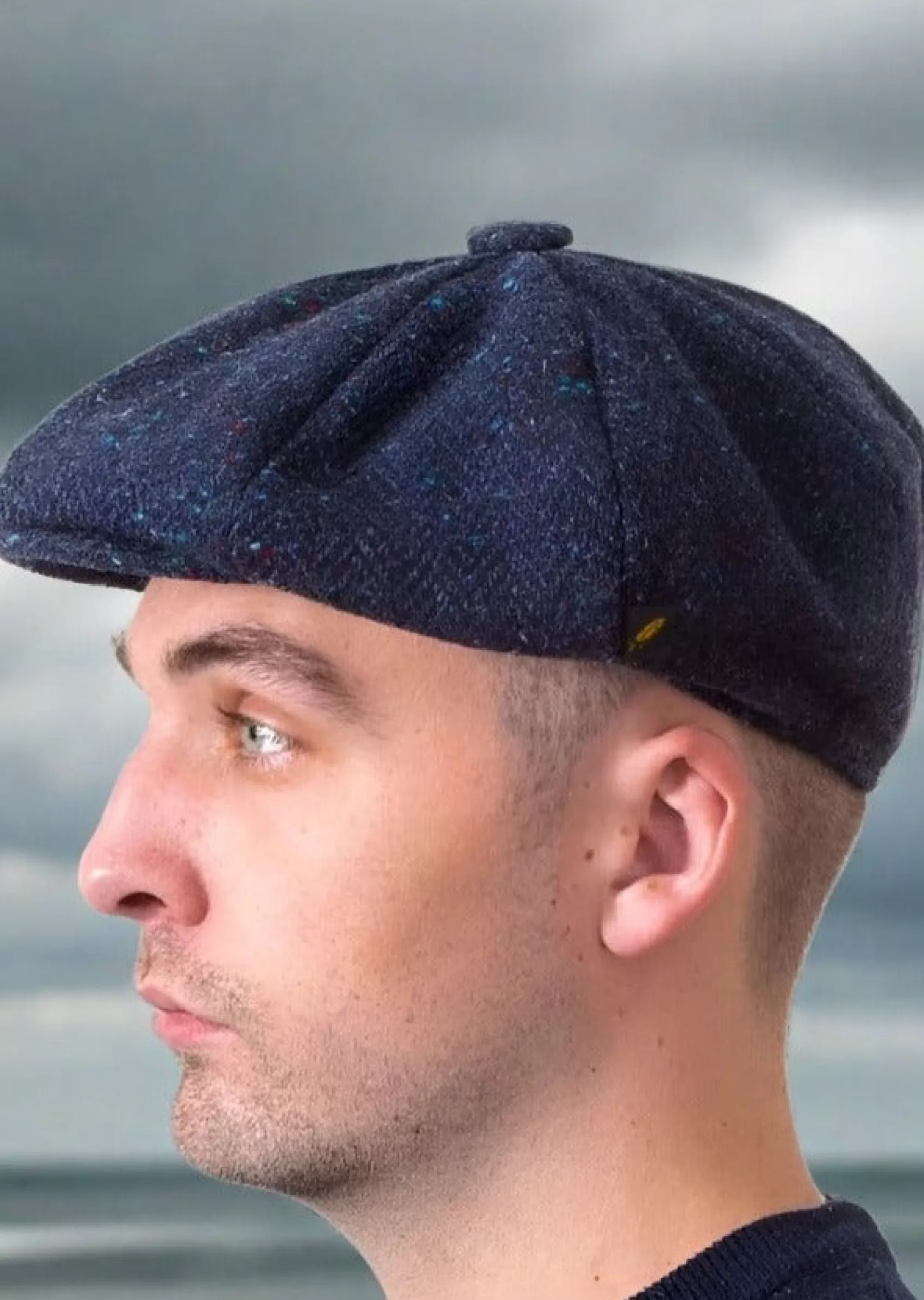 Traditional Hats^Hatman of Ireland Gatsby Donegal Tweed Navy Flat Cap