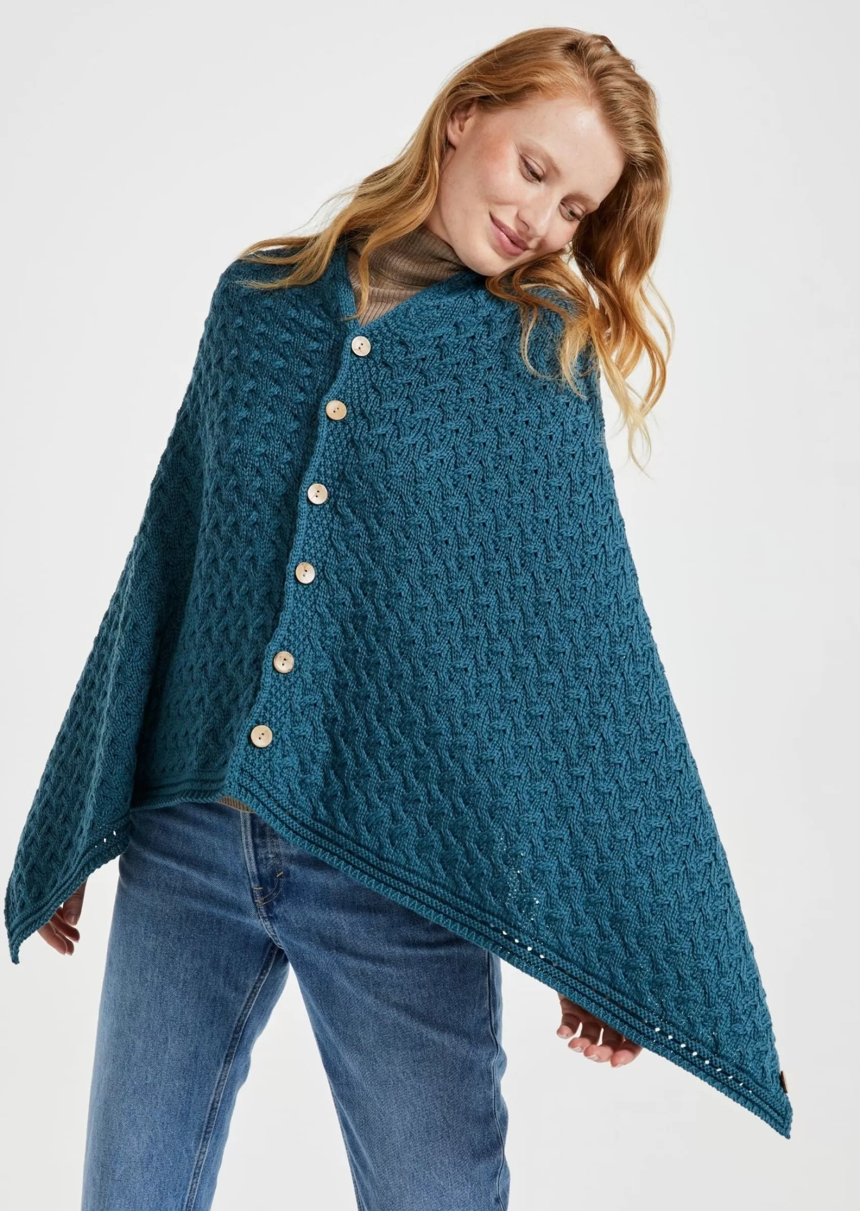 Aran Sweaters | Ponchos / Capes / Shawls^Aran Woollen Mills Glenbeigh Aran Cape | Irish Sea