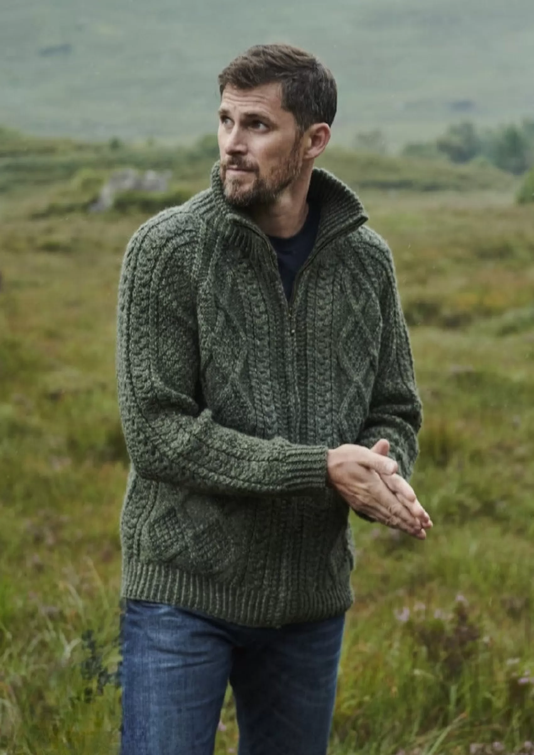 Aran Sweaters | Aran Cardigans^Aran Woollen Mills Handknit Men's Aran Cardigan | Green