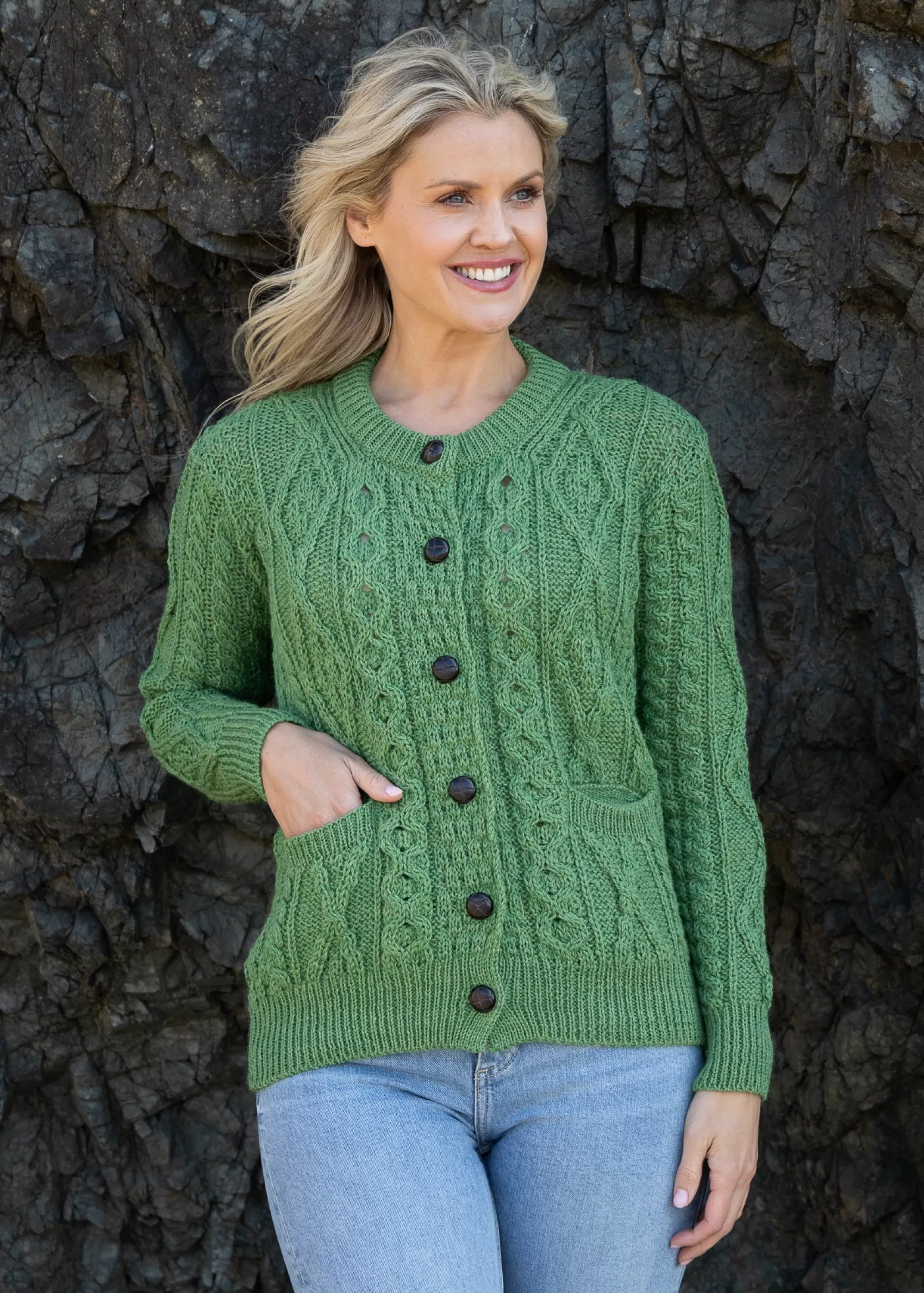 Aran Sweaters | Aran Cardigans^Aran Woollen Mills Inagh Ladies Aran Cardigan | Green