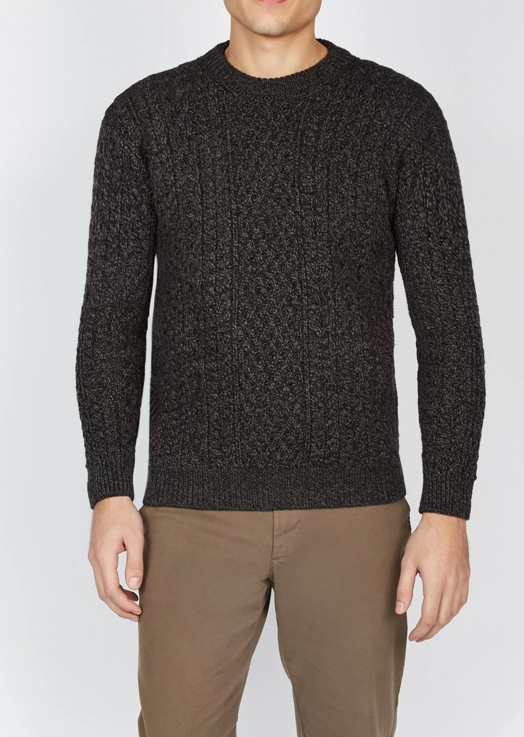 Aran Sweaters^Irelands Eye Knitwear IrelandsEye Cuileann Aran Sweater | Anthracite