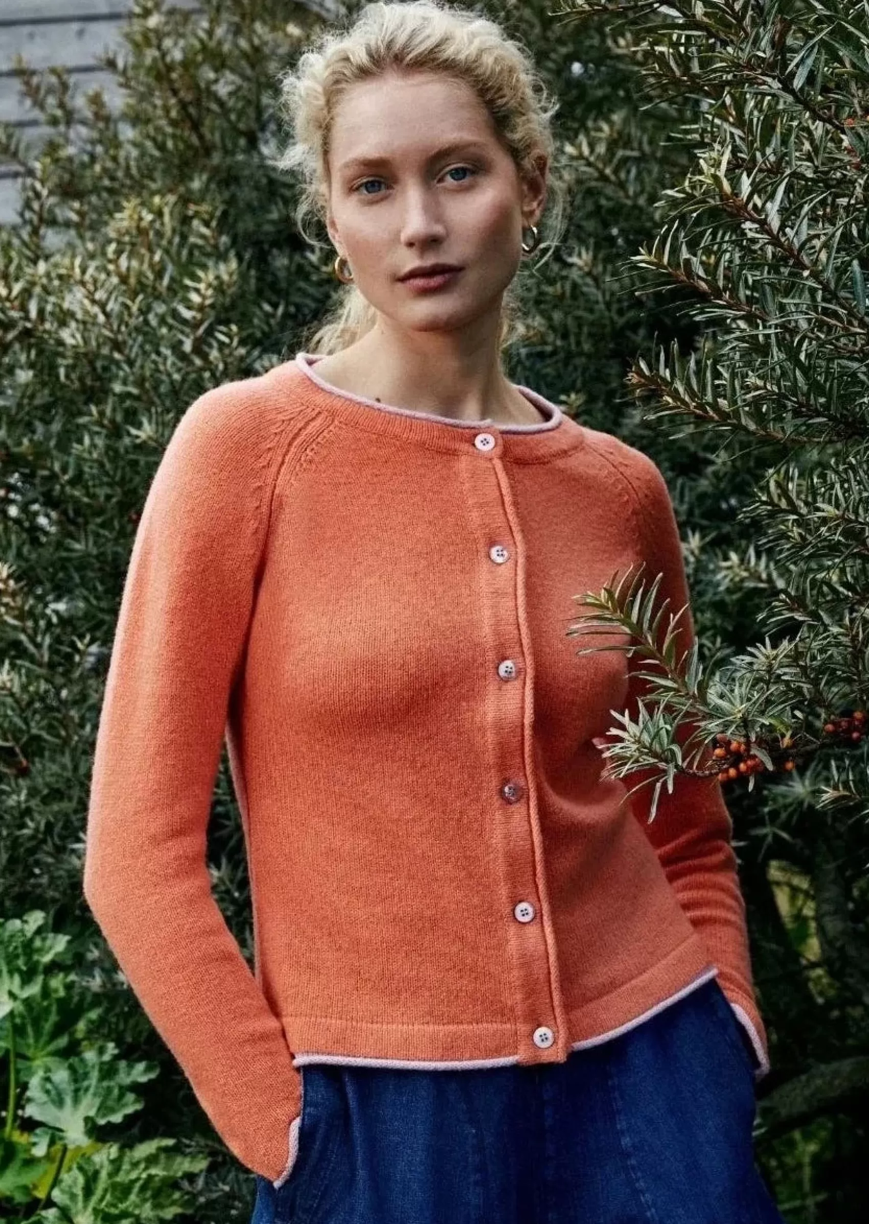 Aran Cardigans^Irelands Eye Knitwear IrelandsEye Killiney Cardigan | Coral