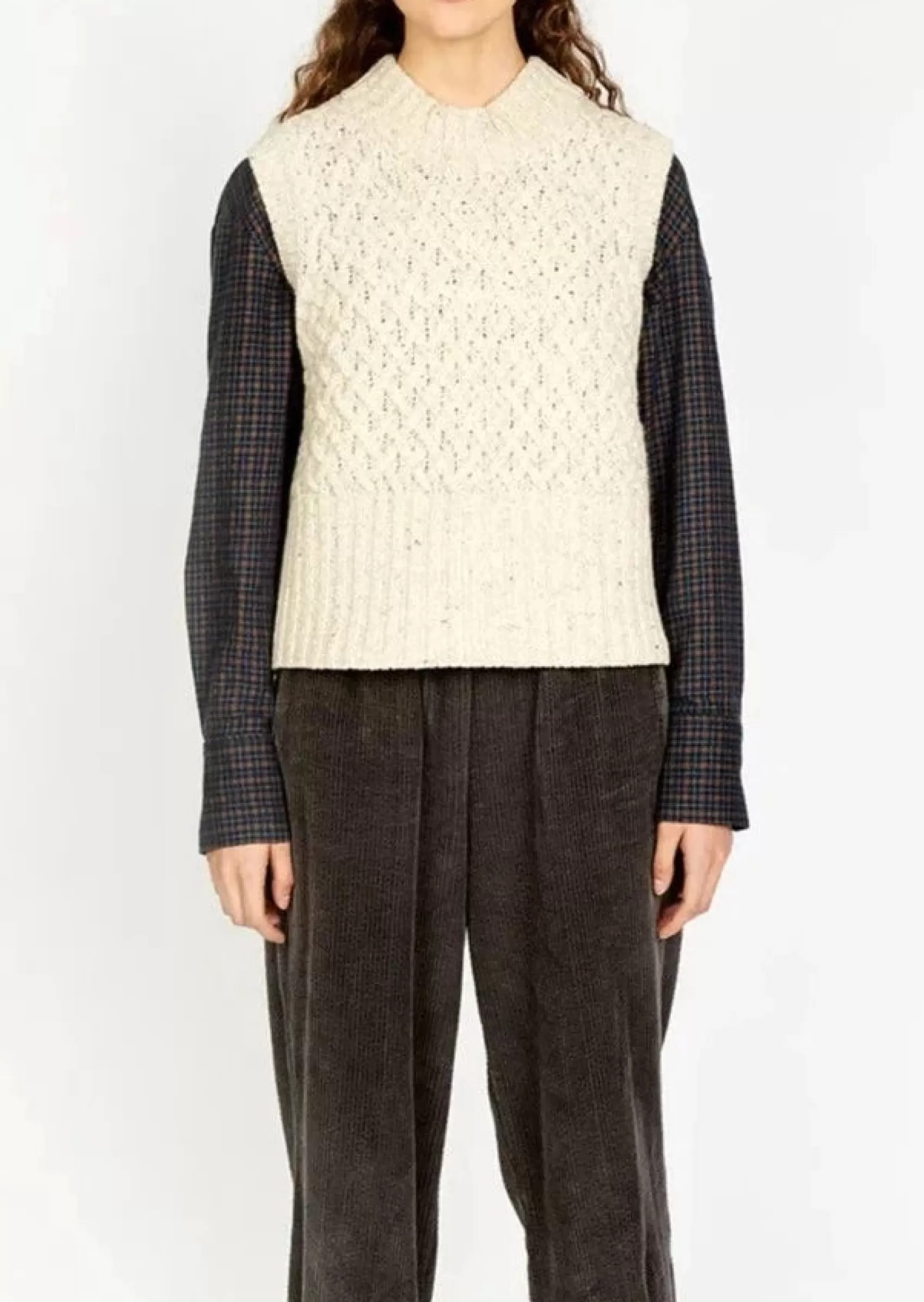 Aran Sweaters^Irelands Eye Knitwear IrelandsEye Trellis Cropped Vest | Chalkstone