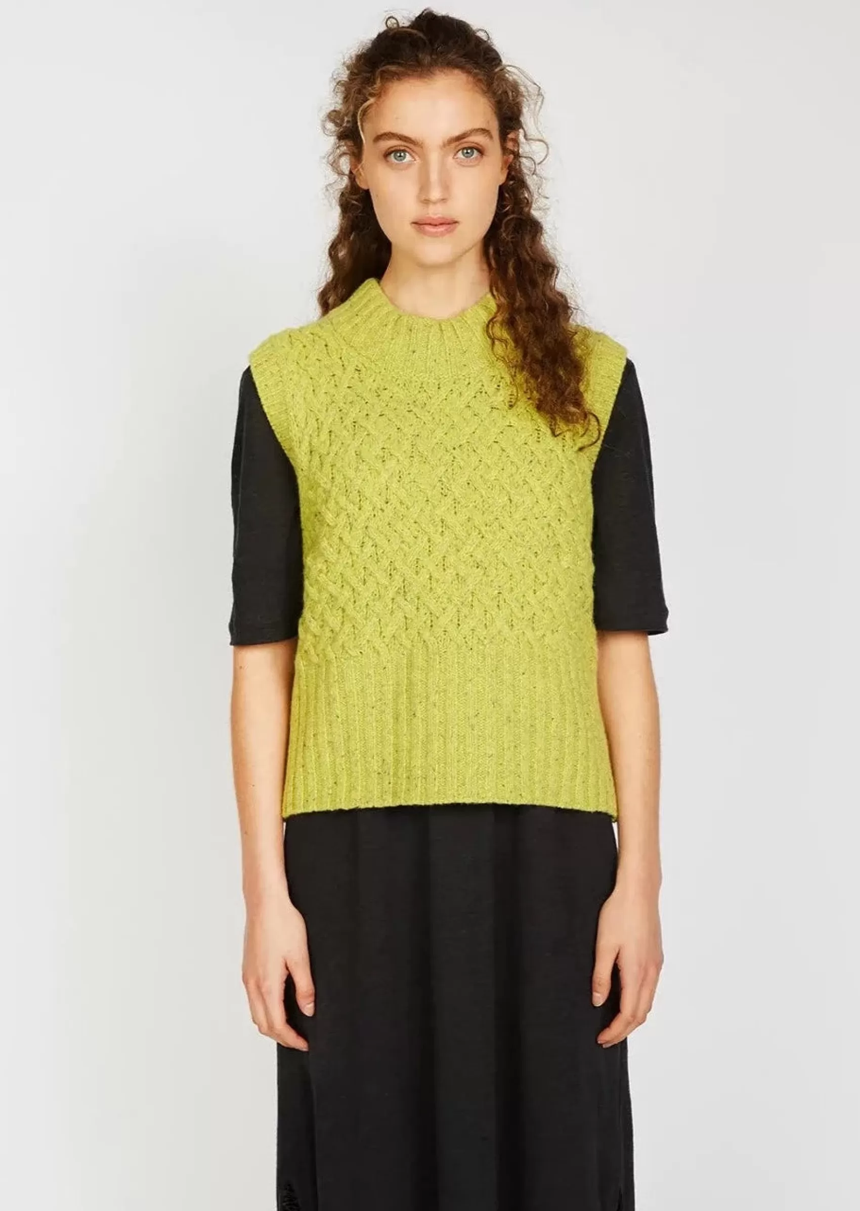 Aran Sweaters^Irelands Eye Knitwear IrelandsEye Trellis Cropped Vest | Chartreuse