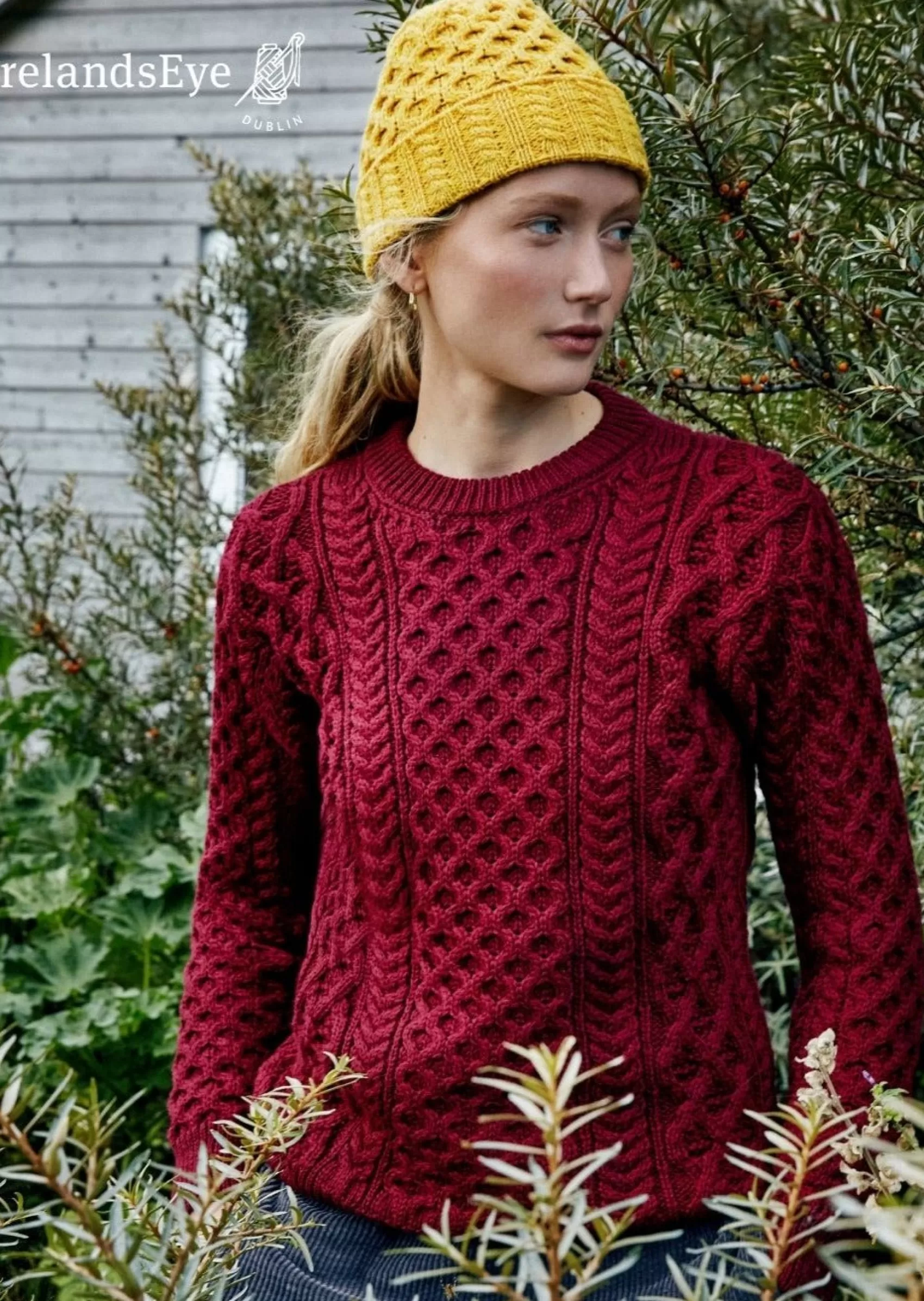 Aran Sweaters^Irelands Eye Knitwear IrelandsEye Women's Aran Sweater | Claret