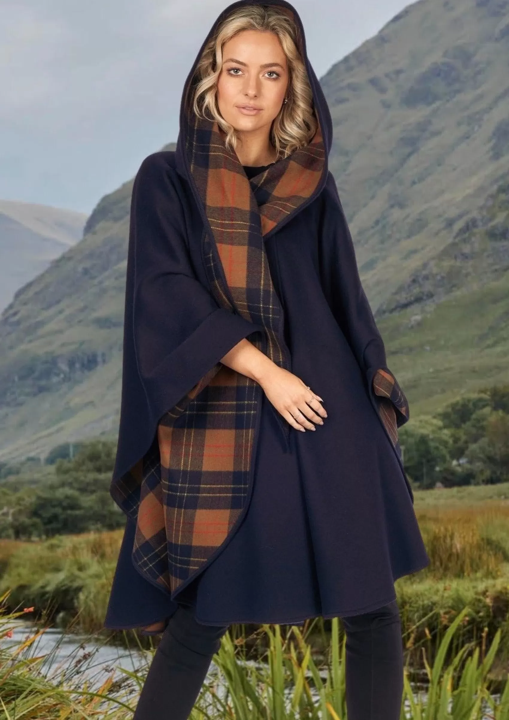 Ponchos / Capes / Shawls^Jimmy Hourihan Dark Navy Walking Cape (No Pockets)