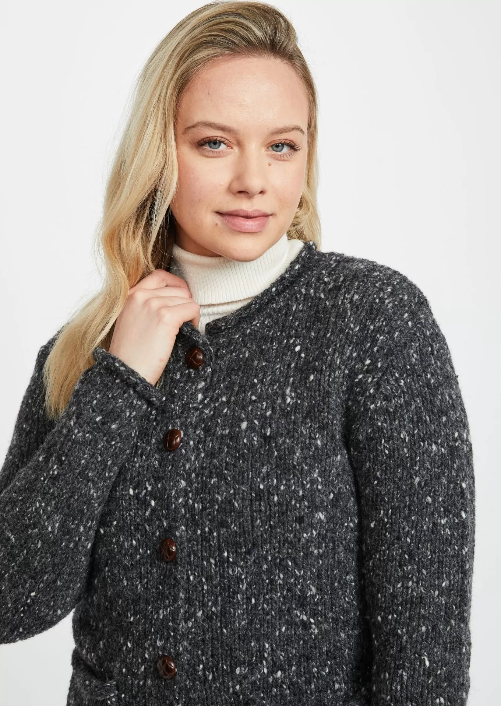 Aran Sweaters | Aran Cardigans^Aran Woollen Mills Ladies Donegal Wool Cardigan | Charcoal