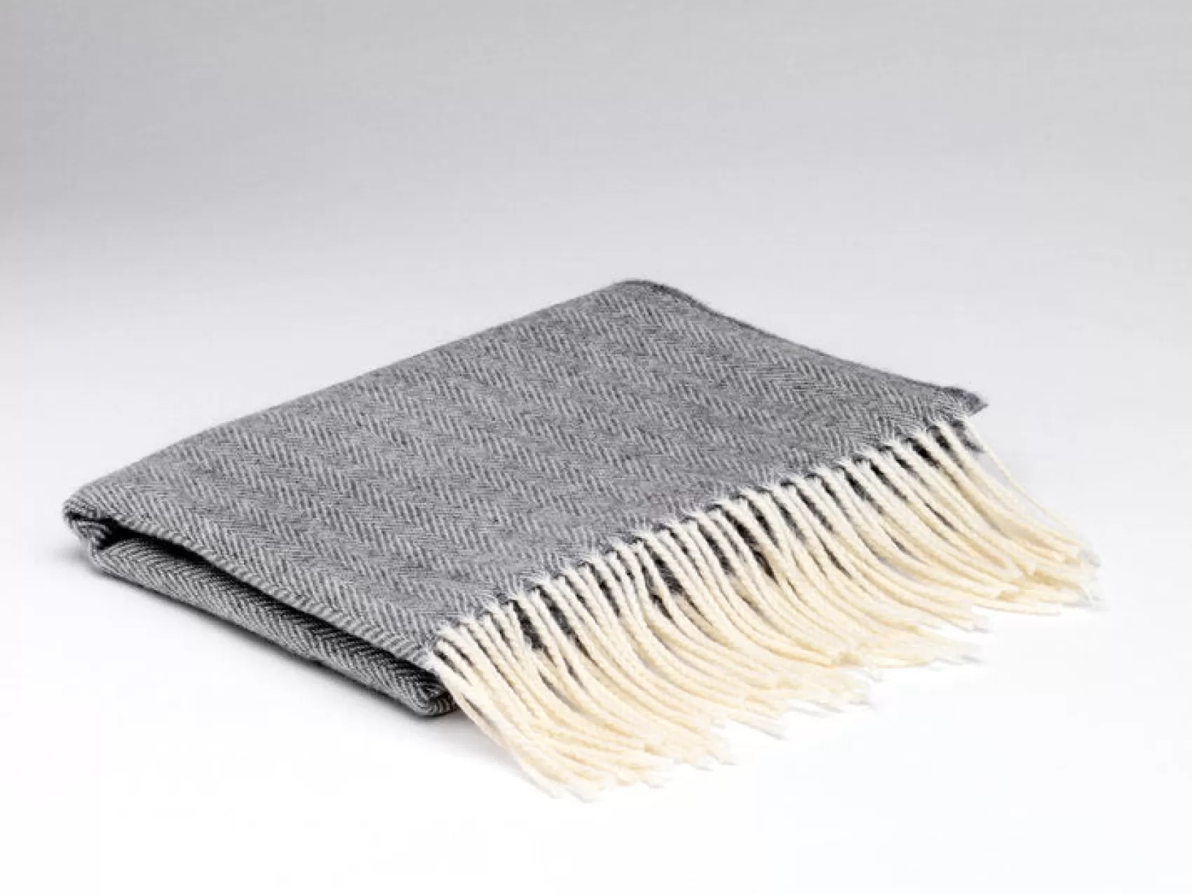 Ponchos / Capes / Shawls | Scarves^Mcnutt Of Donegal McNutt Cashmere Wrap | Uniform Grey