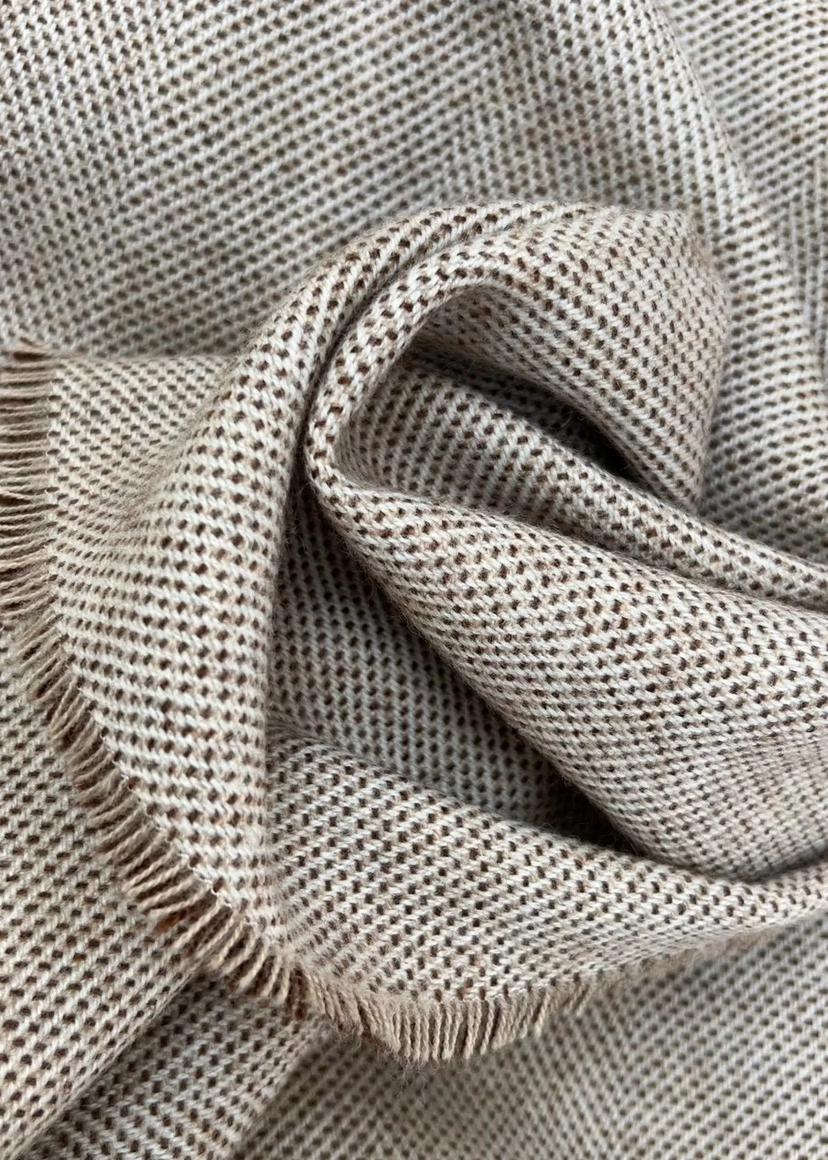 Blankets & Throws | Lambswool Blankets^Mcnutt Of Donegal Mcnutt Lambswool Throw | Spotted Butterscotch