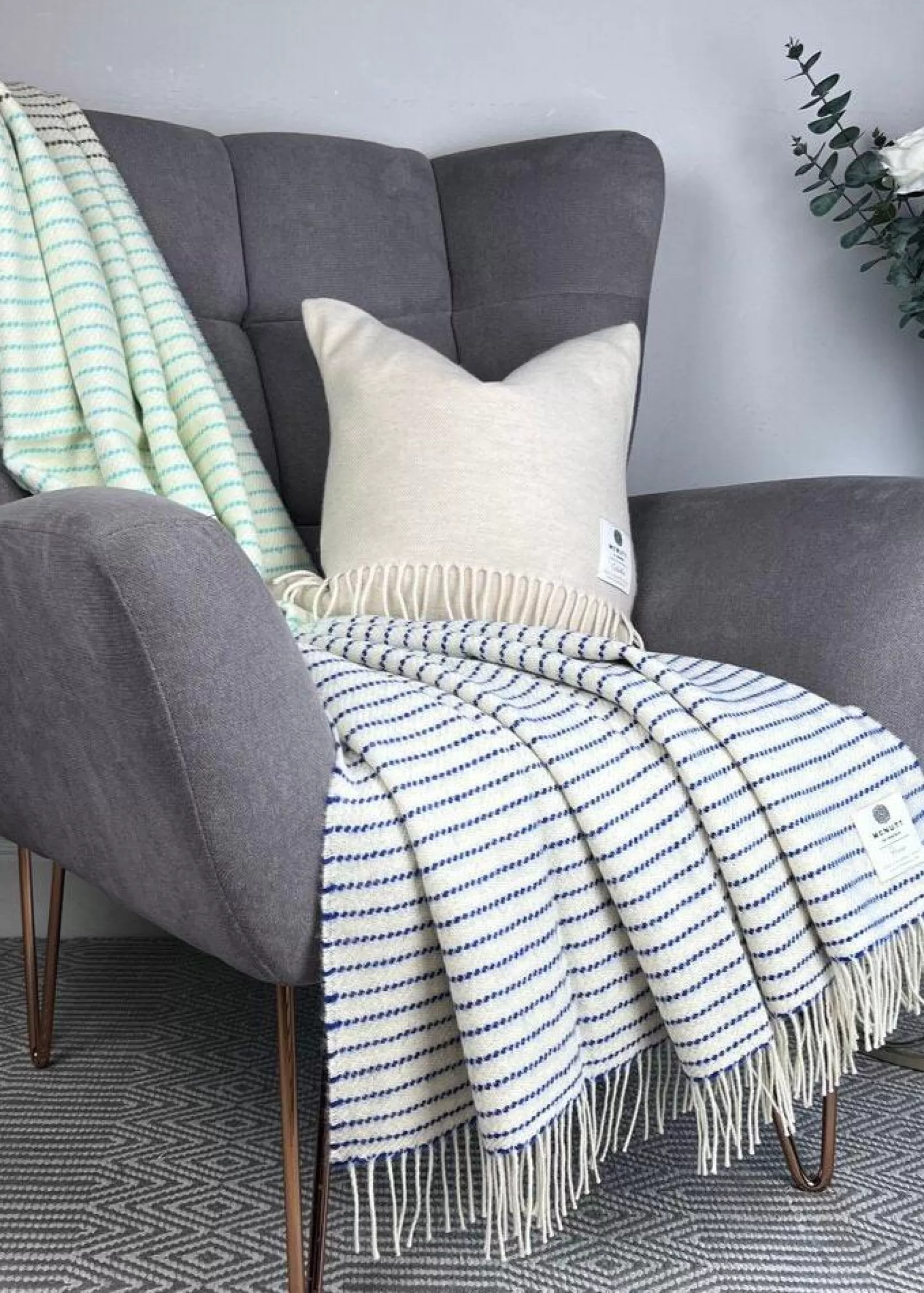 Blankets & Throws^Mcnutt Of Donegal McNutt Pure Wool Throw | Totem