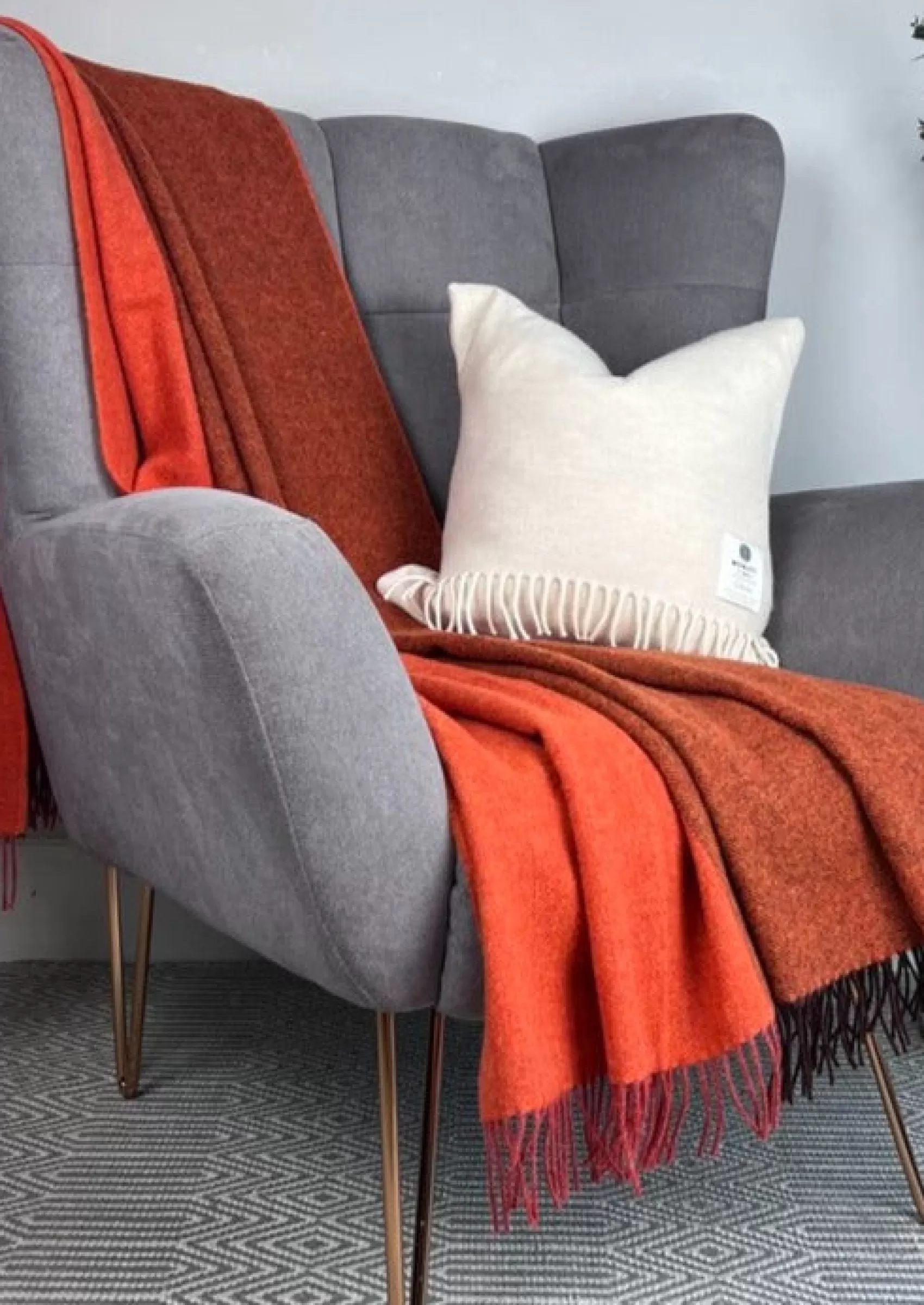 Blankets & Throws^Mcnutt Of Donegal McNutt Pure Wool Throw | Volcano