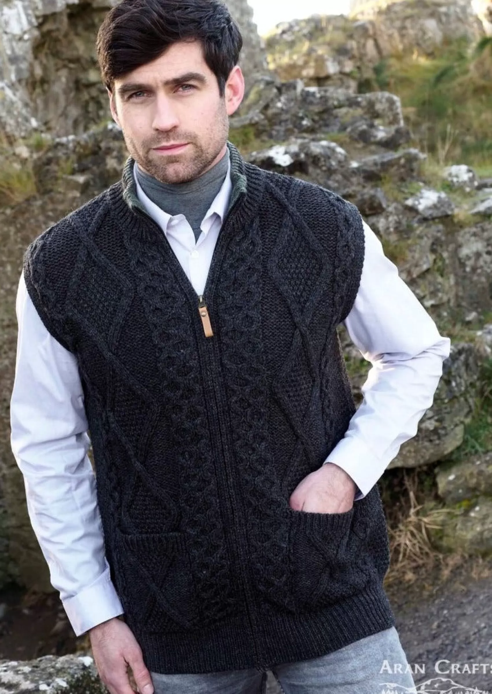 Aran Sweaters^Aran Crafts Men's Aran Zip Gilet | Charcoal