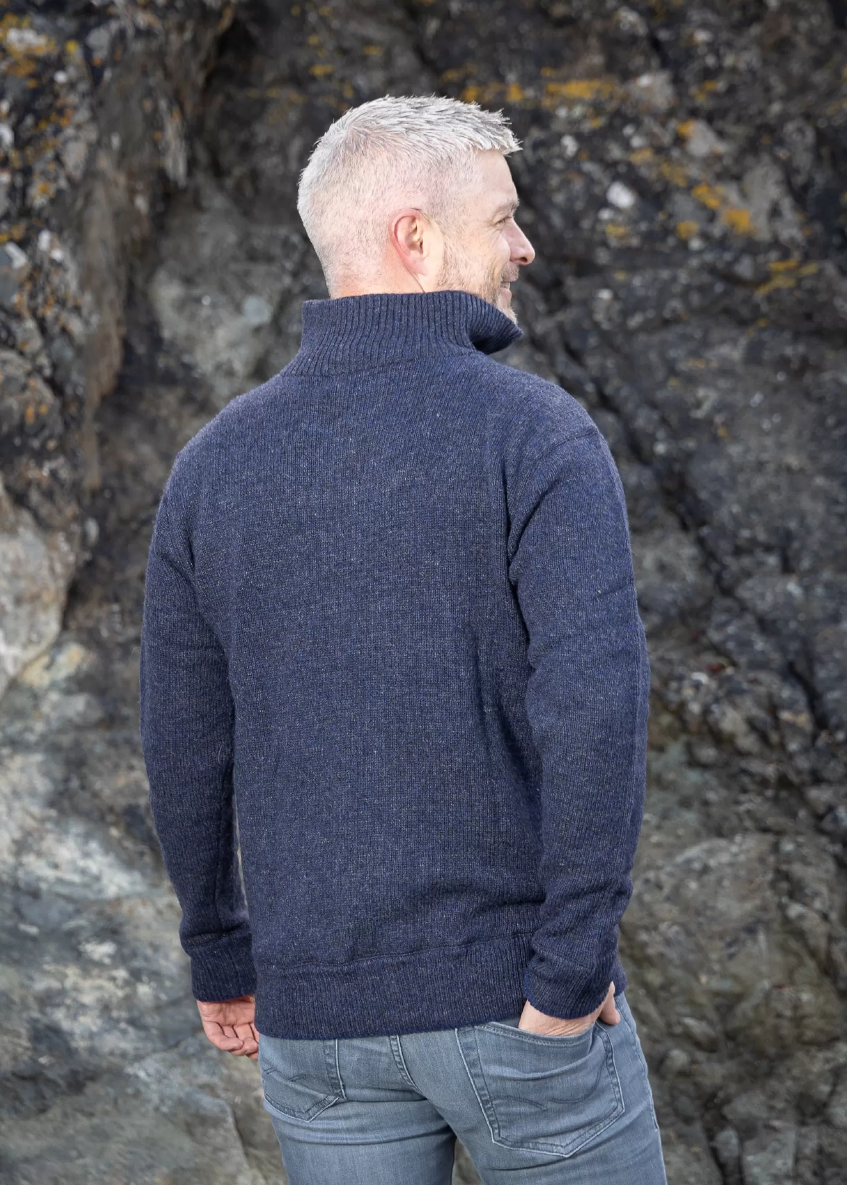 Aran Sweaters^Irelands Eye Knitwear Mens knitted half zip pullover Navy Marl