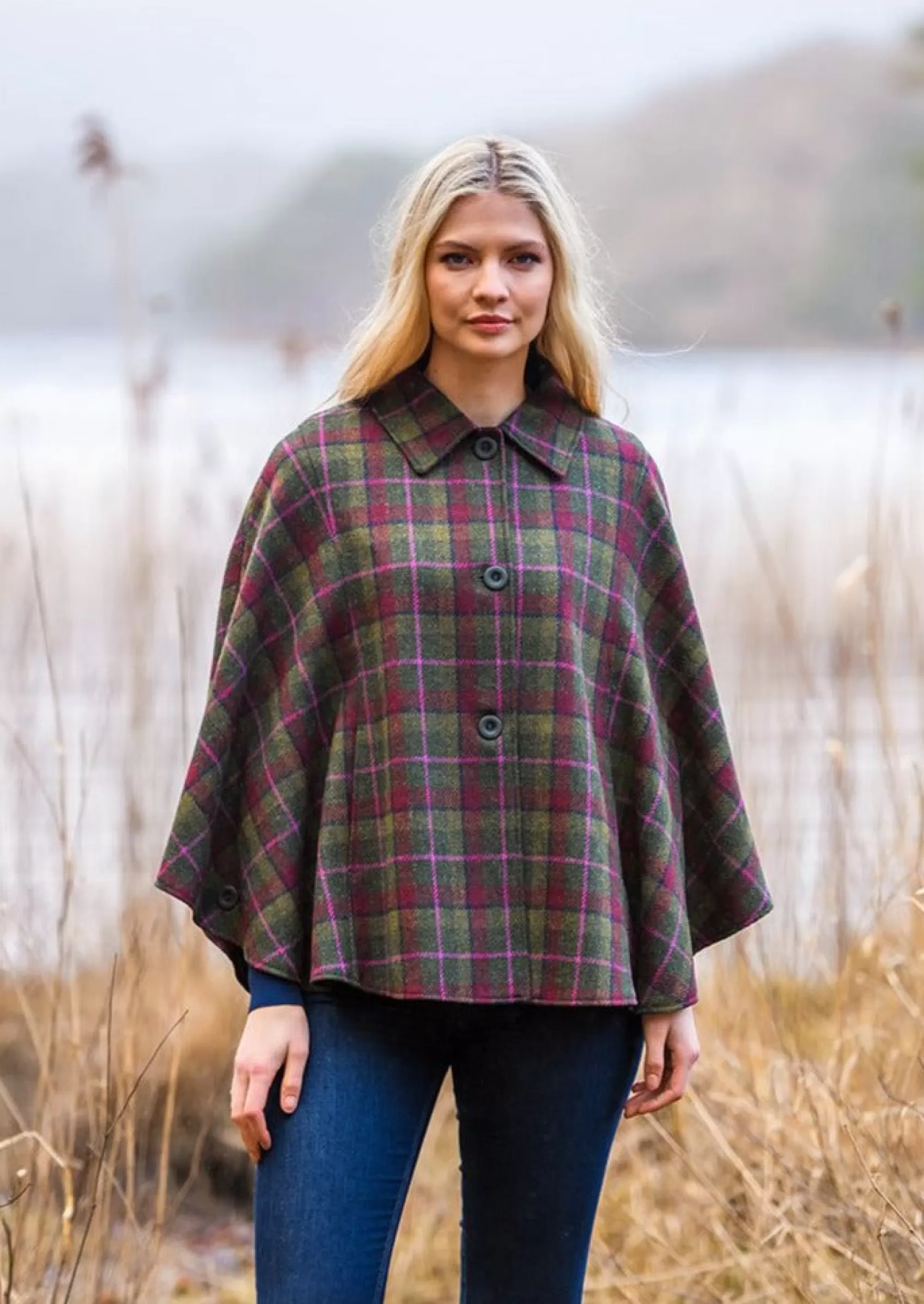 Ponchos / Capes / Shawls^Mucros Weavers Mucros Country Cape | Olive Pink Check