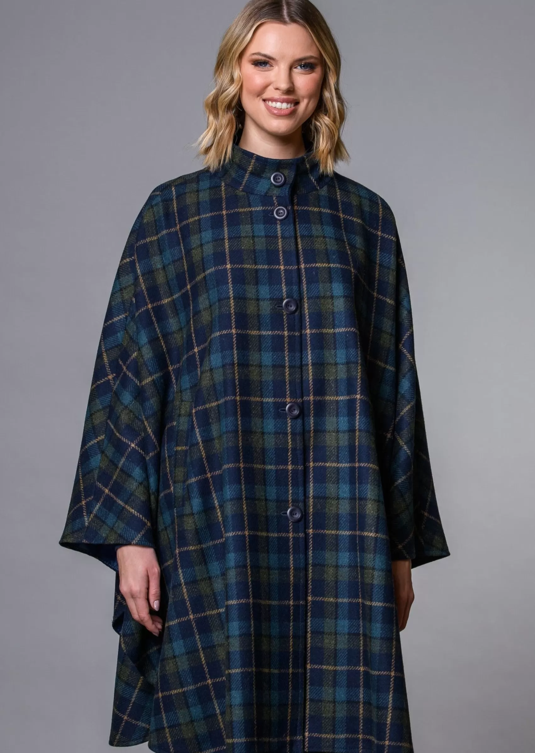 Ponchos / Capes / Shawls^Mucros Weavers Mucros Dunloe Cape | Navy Green Check