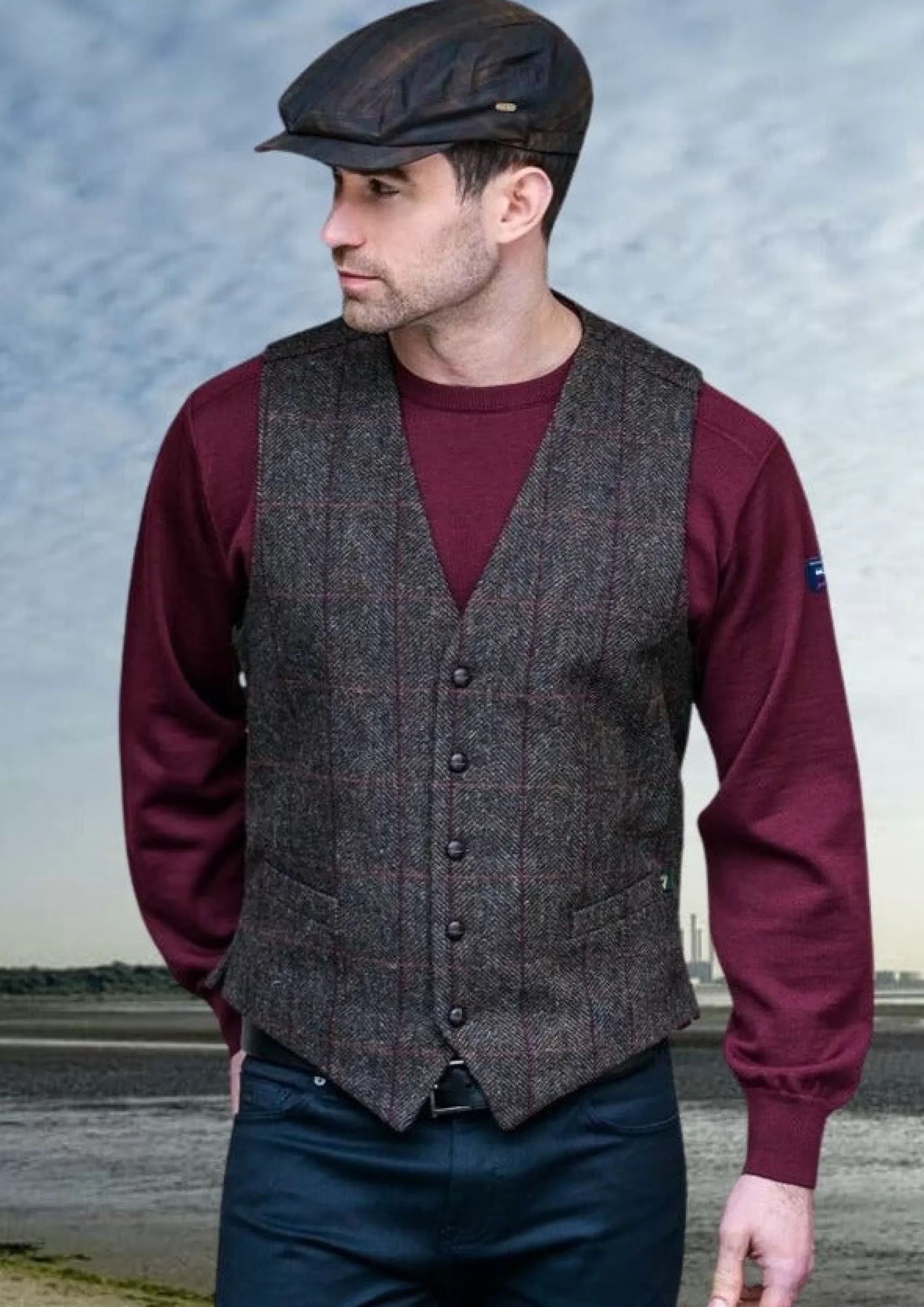 Waistcoats^Mucros Weavers Mucros Tweed Waistcoat | Brown