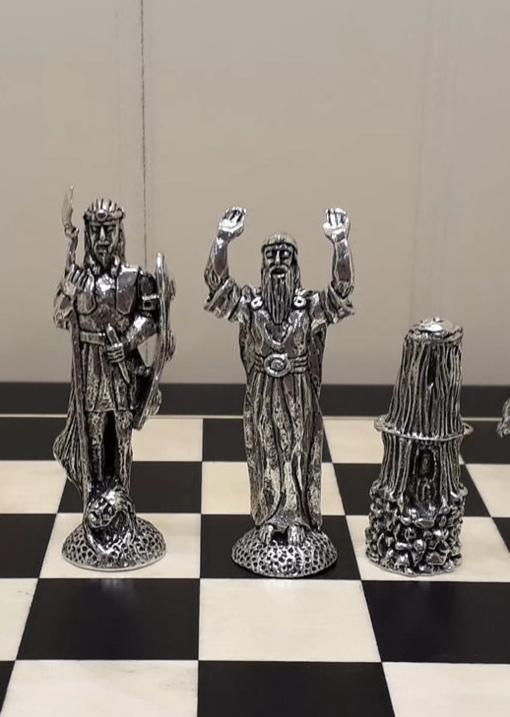 Irish Ornaments^Mullingar Pewter Chess Set with Board | Mythical