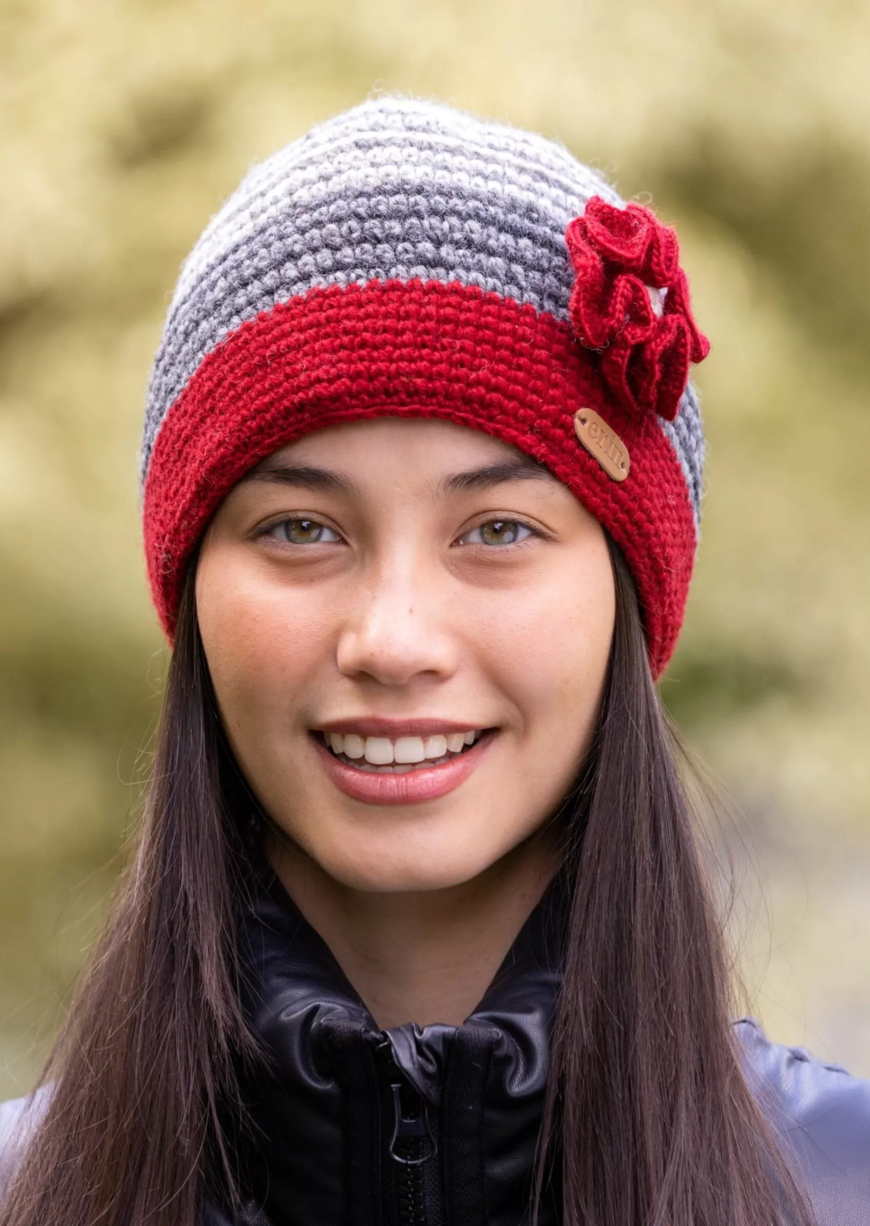 Hats & Caps^Erin Knitwear Women's Crochet Flower Cap | Red Grey