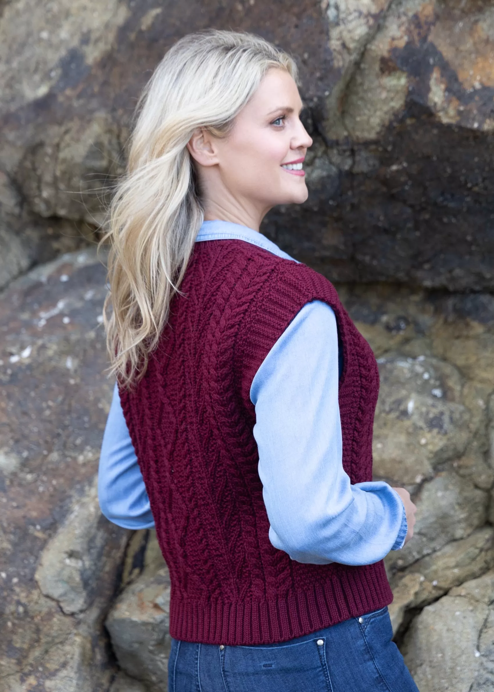 Aran Sweaters^Irelands Eye Knitwear Women's V Neck Aran Vest | Claret